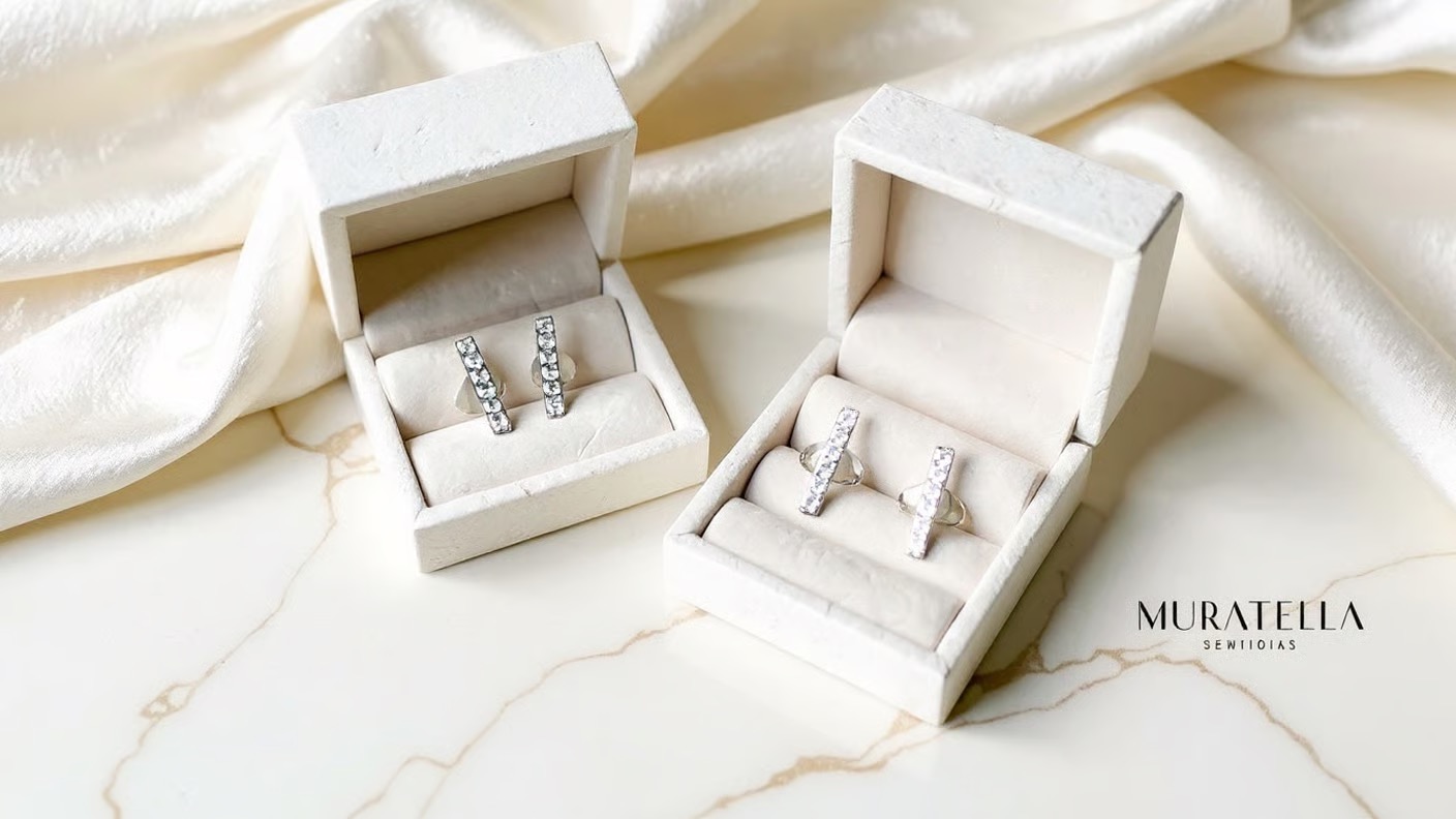 Brinco em Prata com Zircônias 