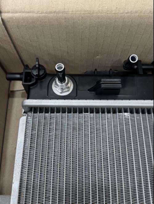 253103X600 DOOWON RADIATOR ASS'Y(R30273-5020) / Hyundai Kia