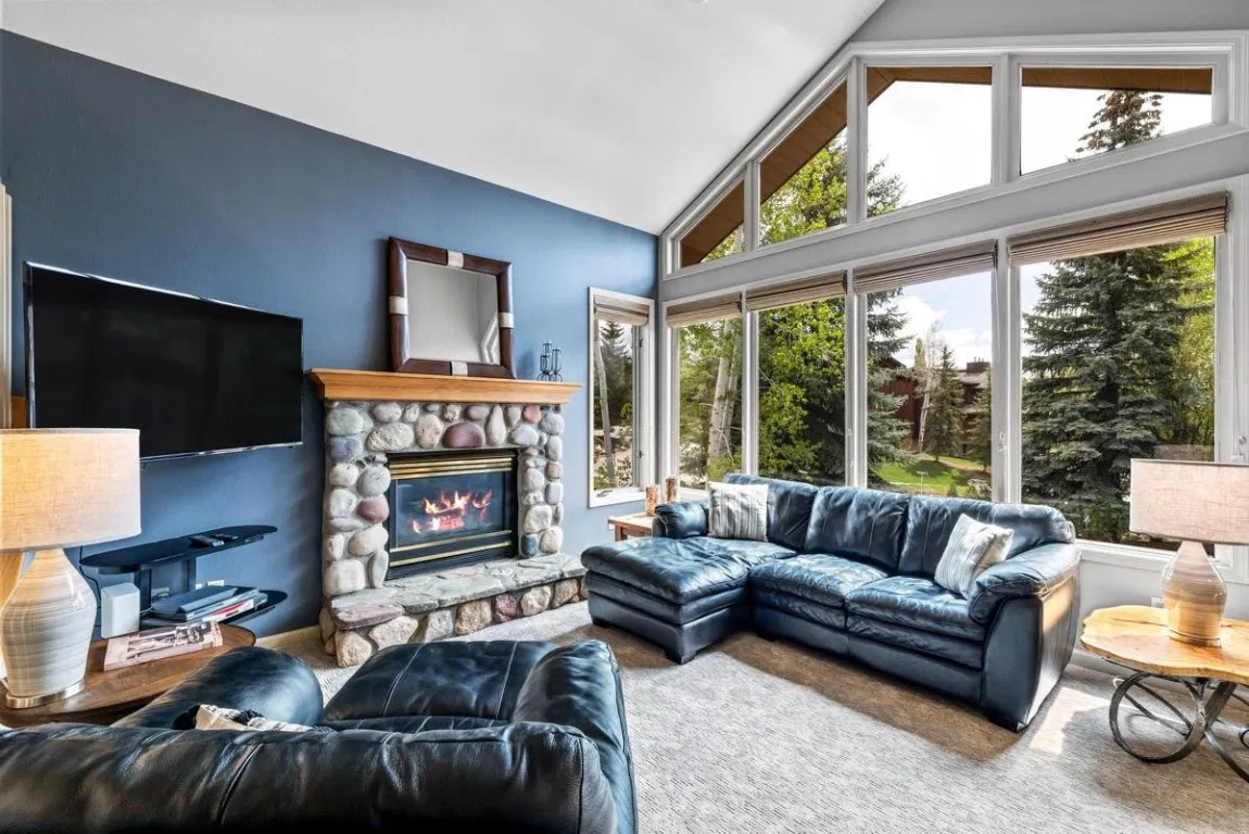 espaciosa casa adosada