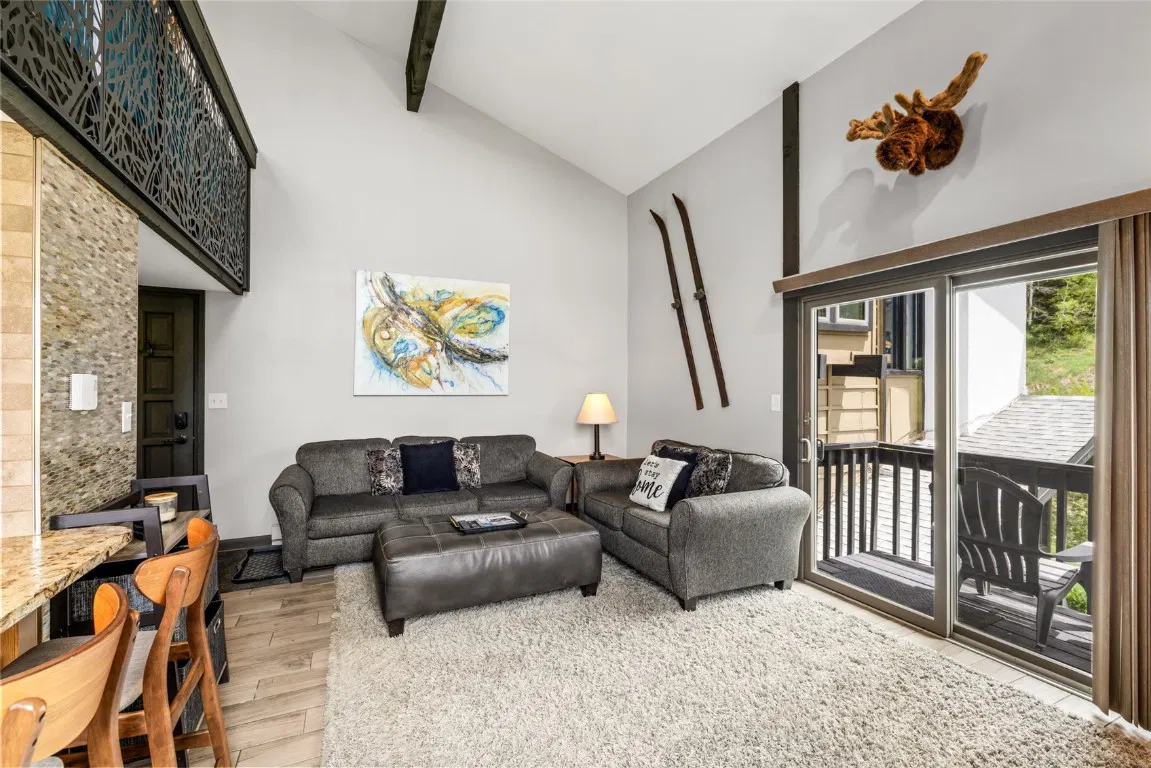 dúplex contemporáneo moderno