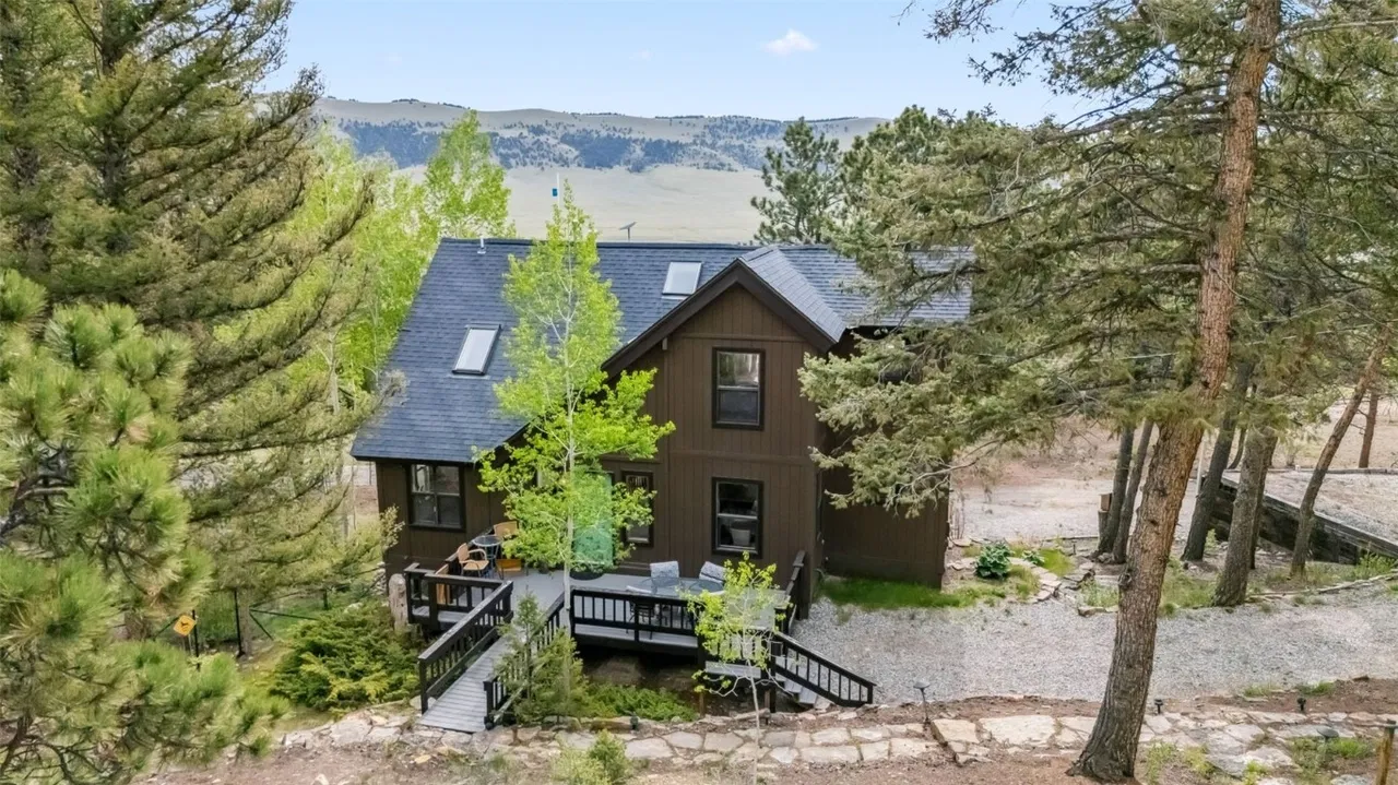 Propiedad sobre montaña