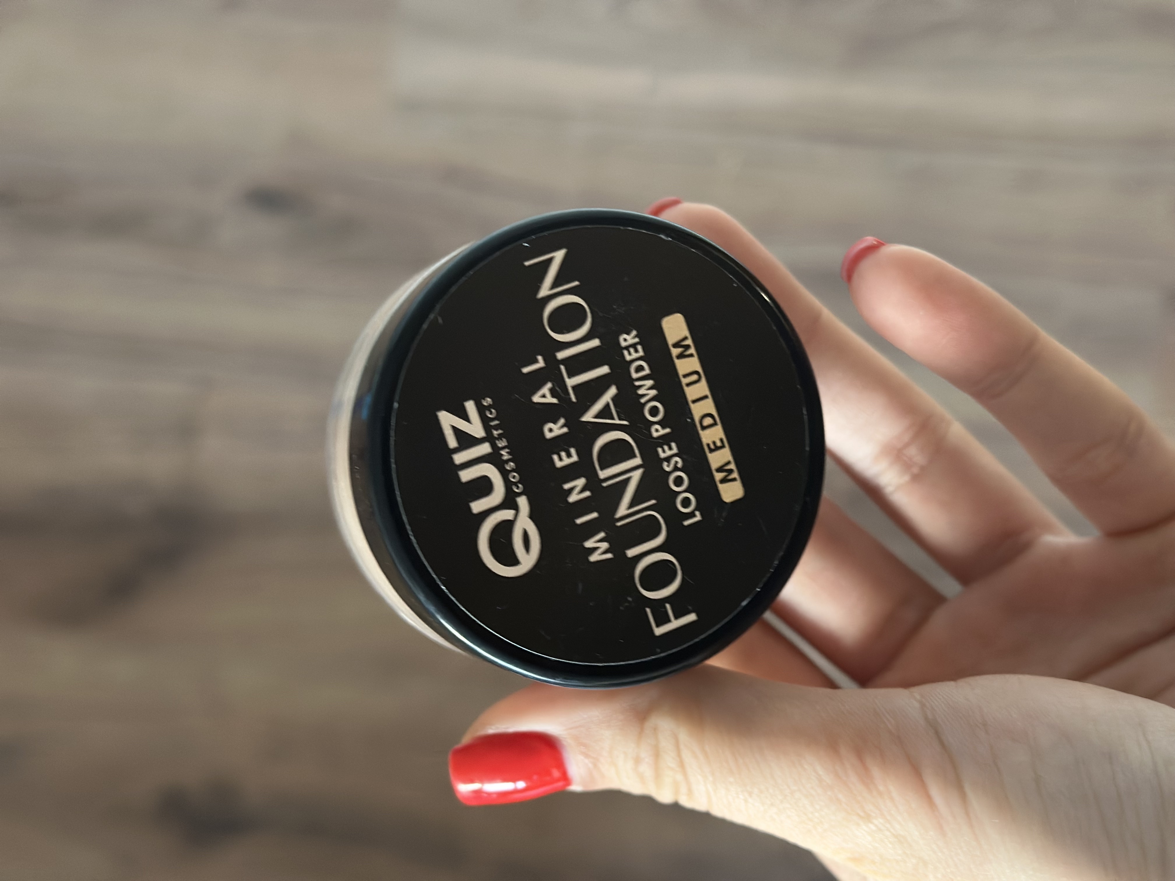 Mineralinė pudra QUIZ Foundation Medium