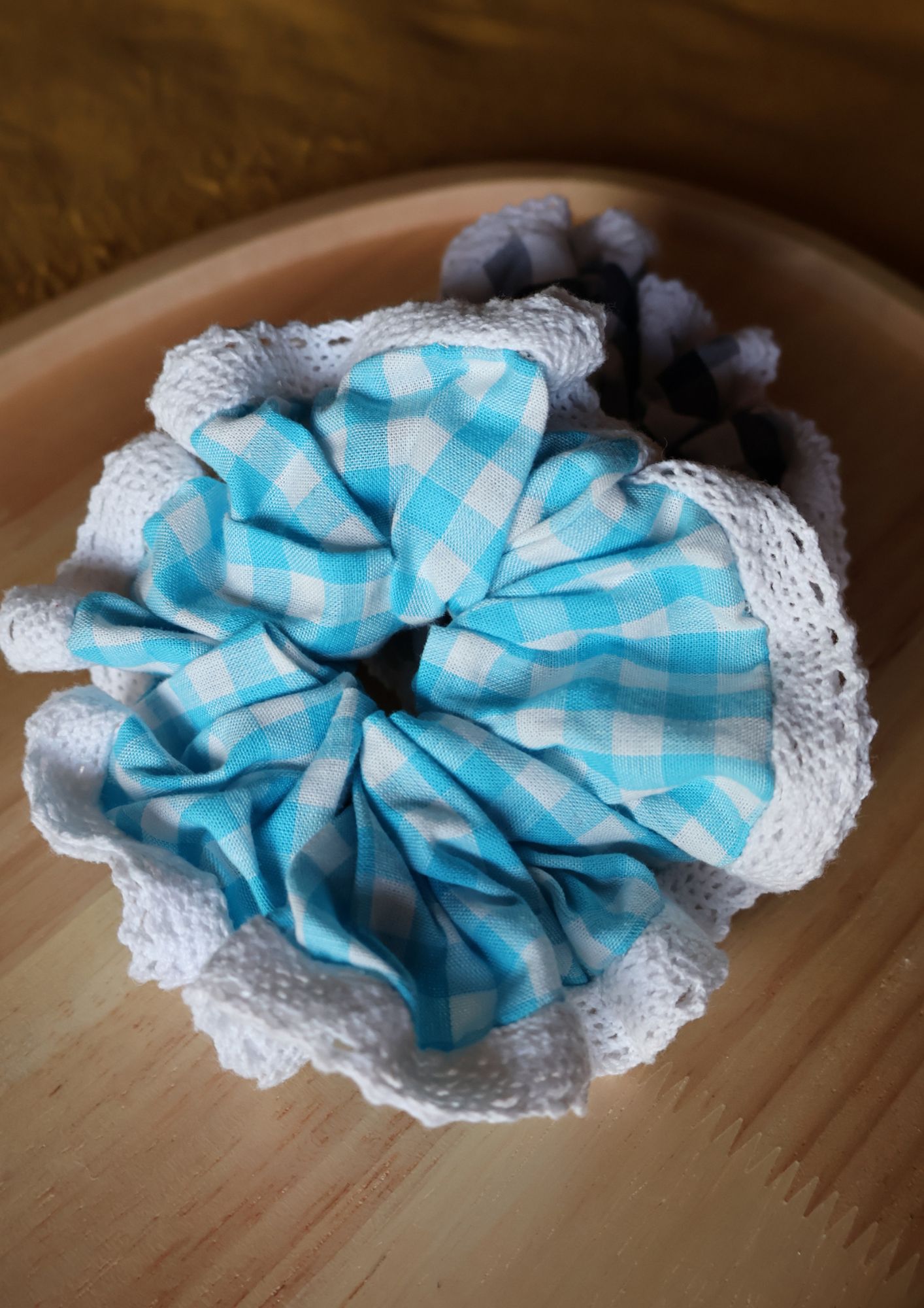 Scrunchie MAYA (vichy bleu clair)