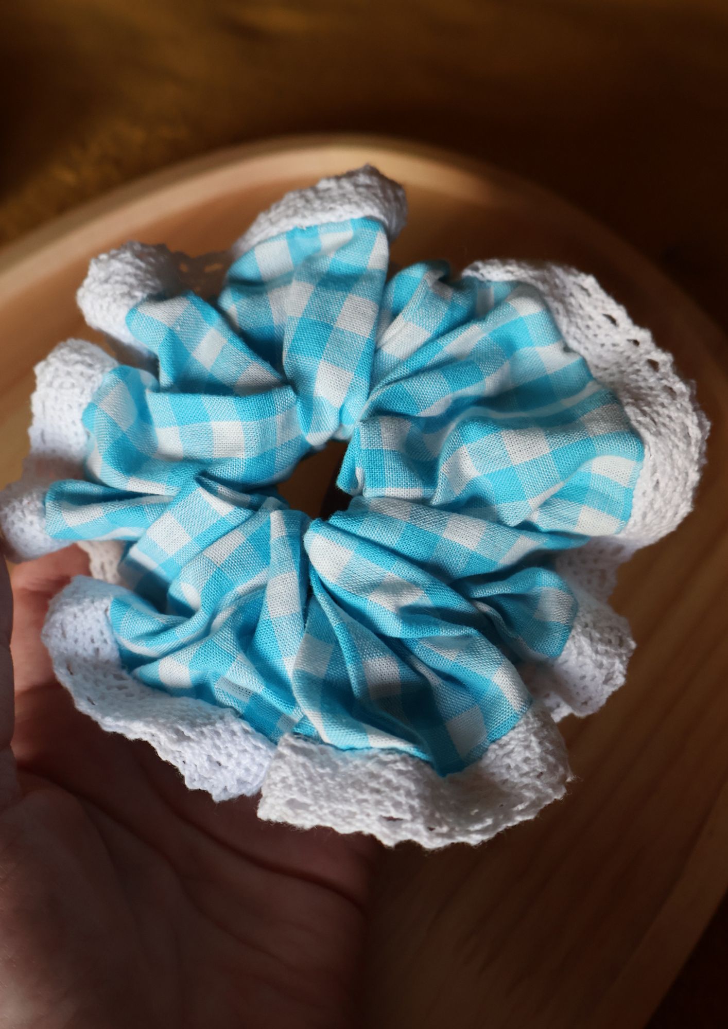 Scrunchie MAYA (vichy bleu clair)