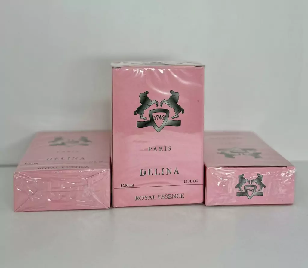 Delina Royal Essence Paris