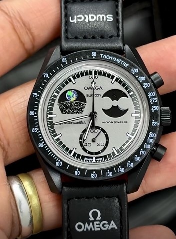 Omega x Swatch MoonSwatch