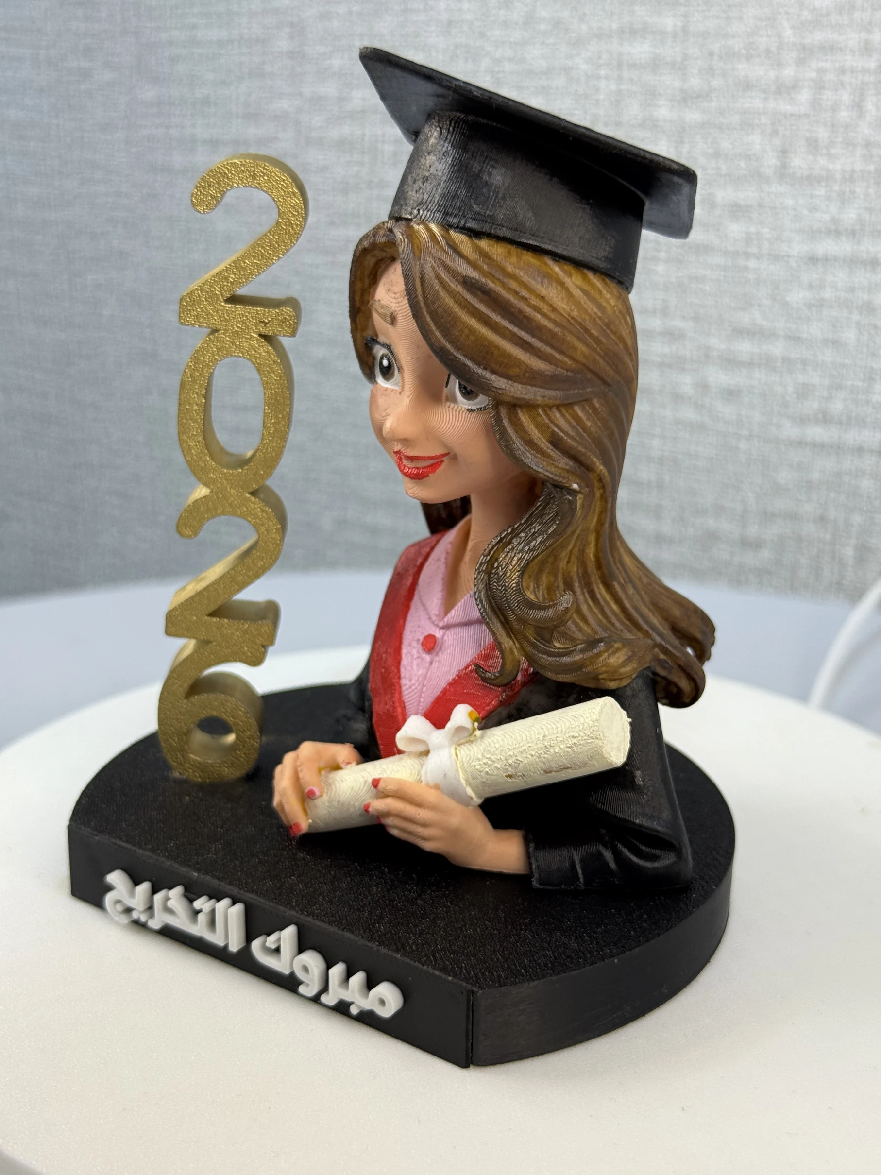 مجسم تخرج من الجامعة 2026