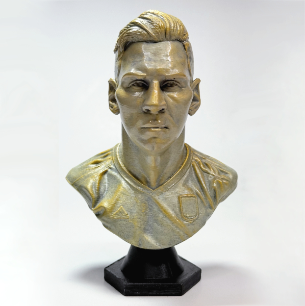 تمثال لاعب كرة القدم