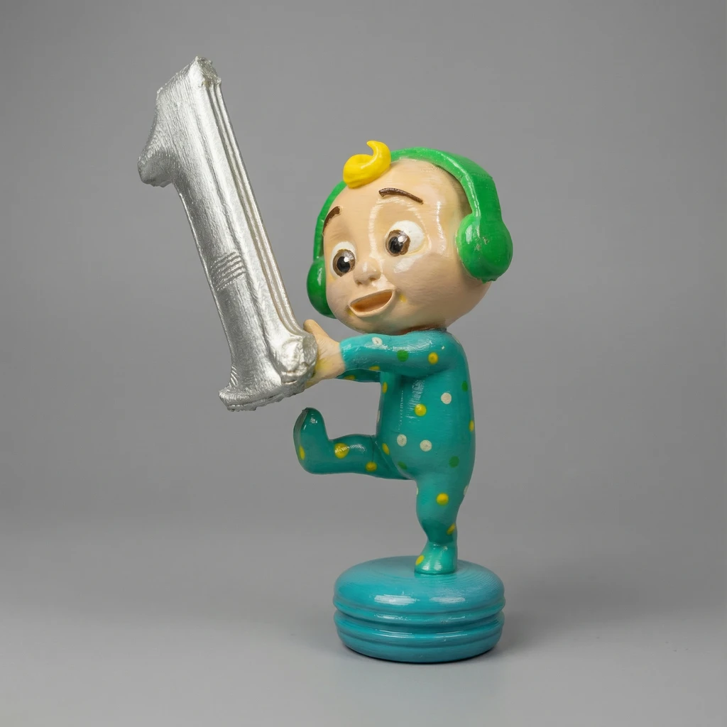 مجسم جي جي من كوكو ميلون مع رقم 1