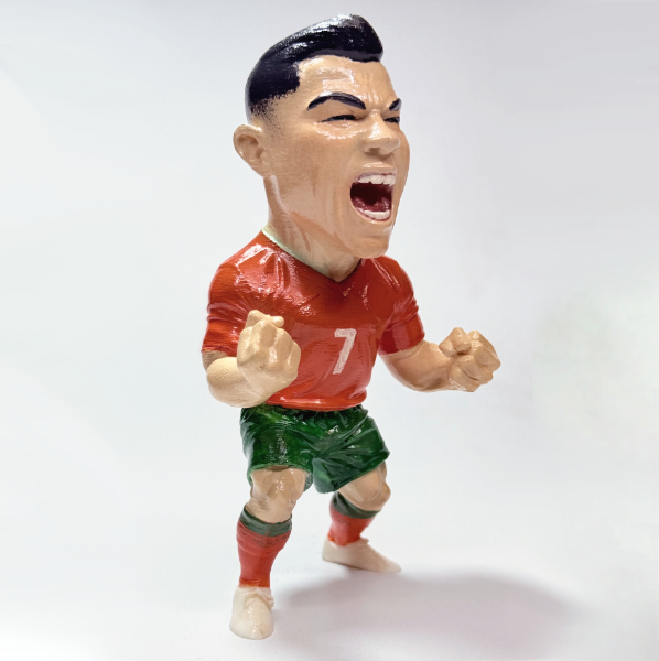 بُرتُقالِي فِجّاري لِلاعِب كُرة قَدَم