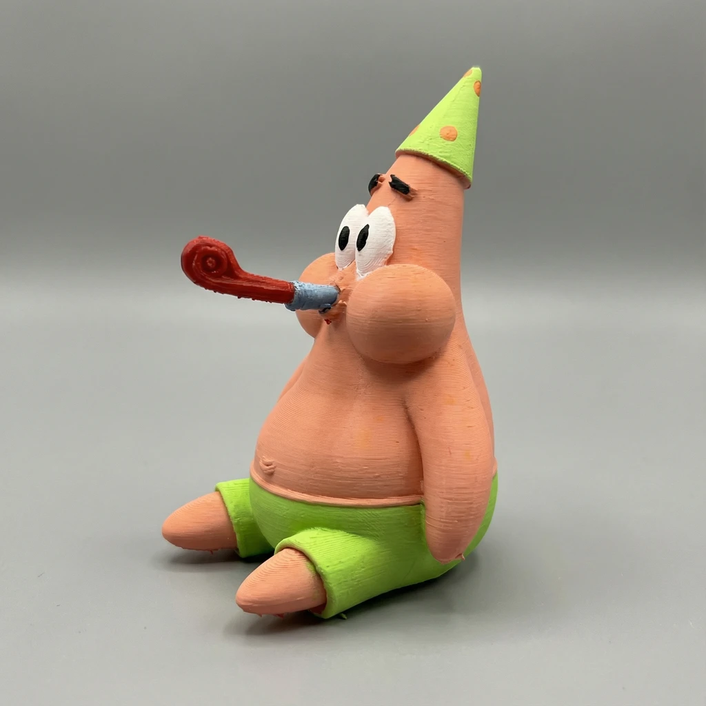 مجسم باتريك ستار بقبعة الحفلات