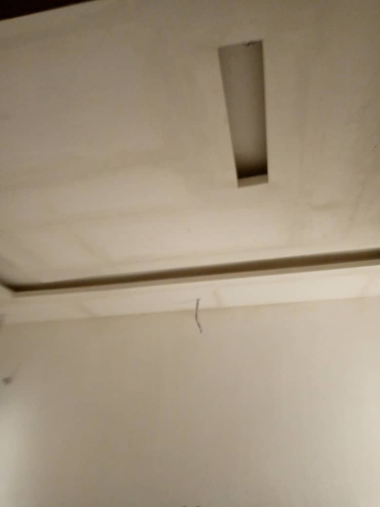 Maison en vente  à Bingerville.