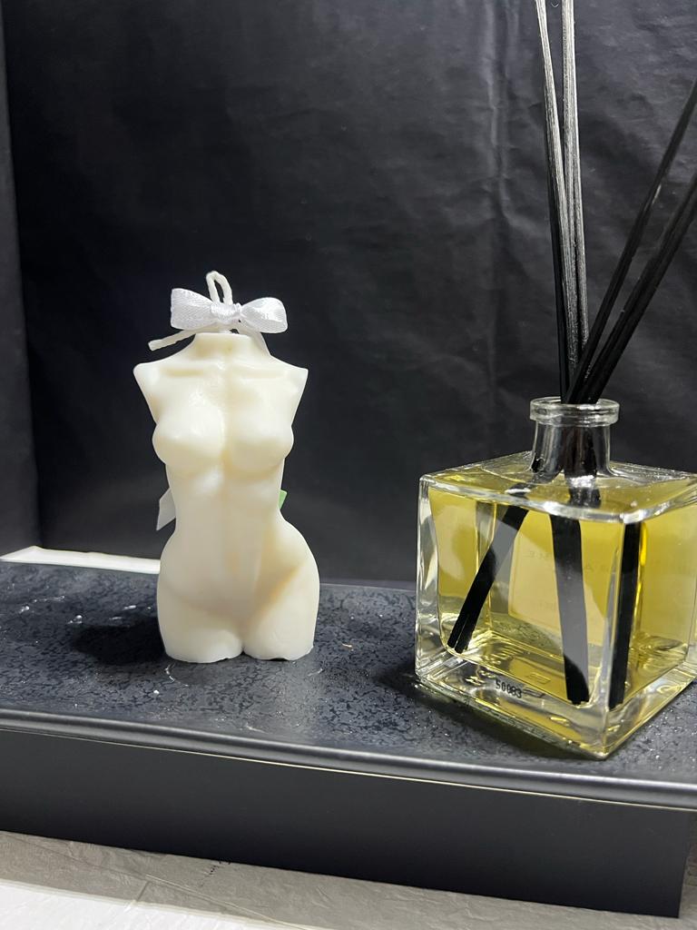 Bougie Décorative Artisanale-" Eve"