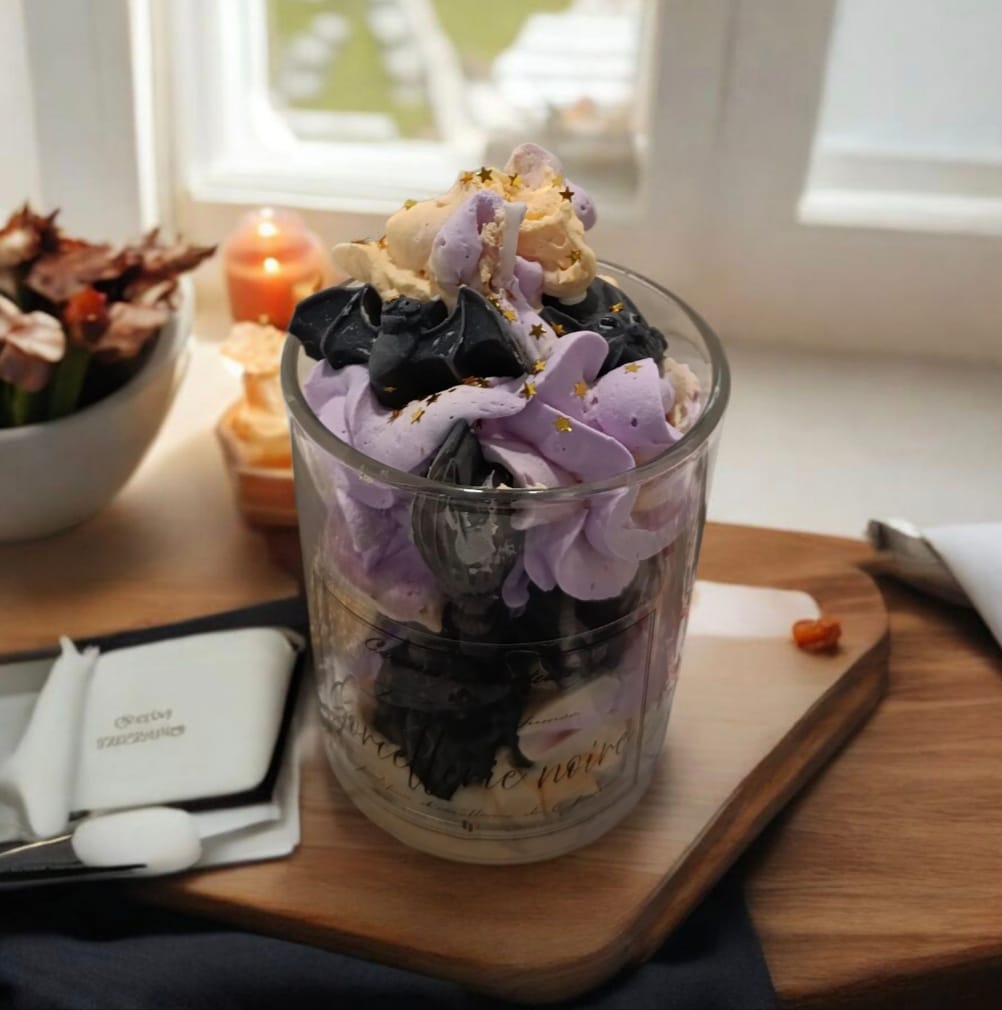 Bougies Gourmandes    Sorcellerie noire