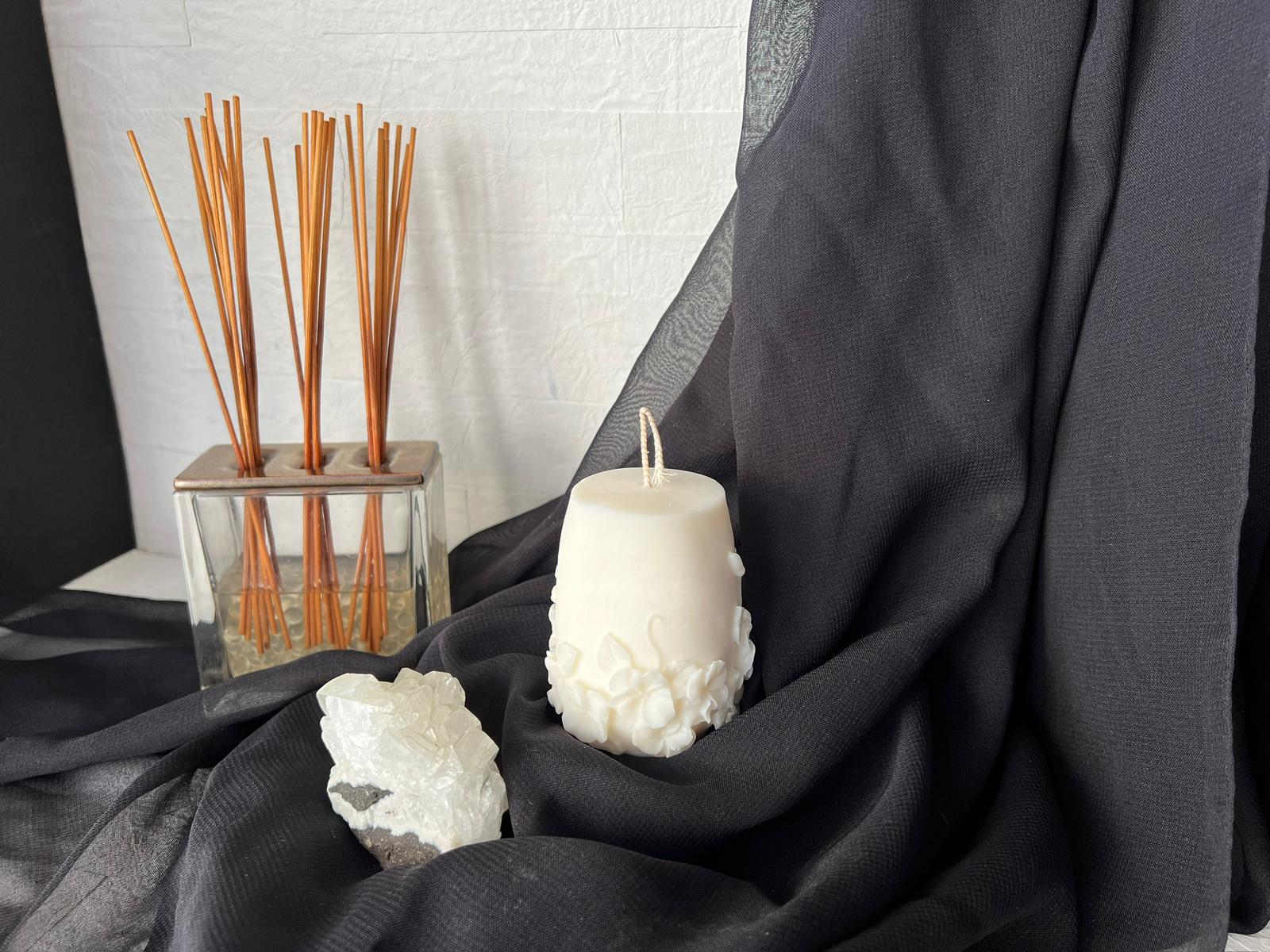 Bougie Décorative Artisanale- " Bella"