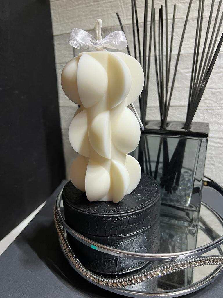 Bougie Décorative Artisanale-" Infinity"