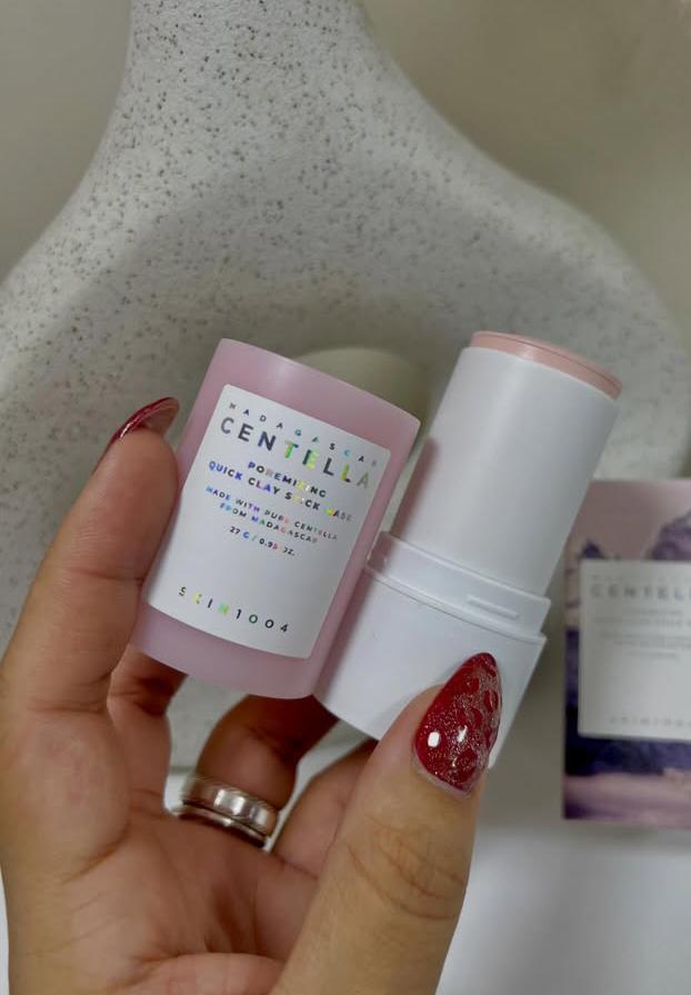 SKIN1004 – Madagascar Centella Poremizing Quick Clay Stick Mask (27 ml)