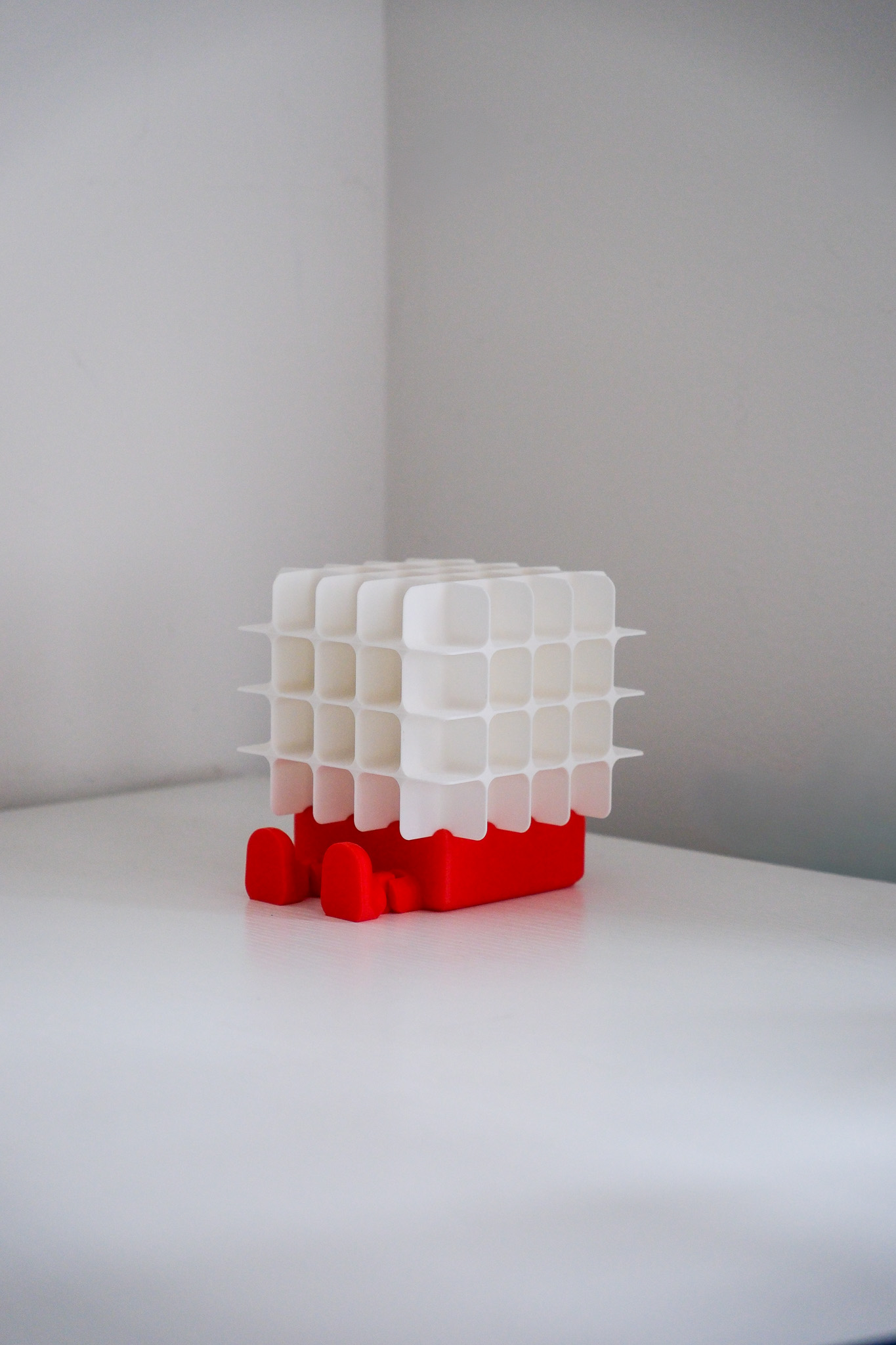 Alex (Red), Your Lamp Buddy