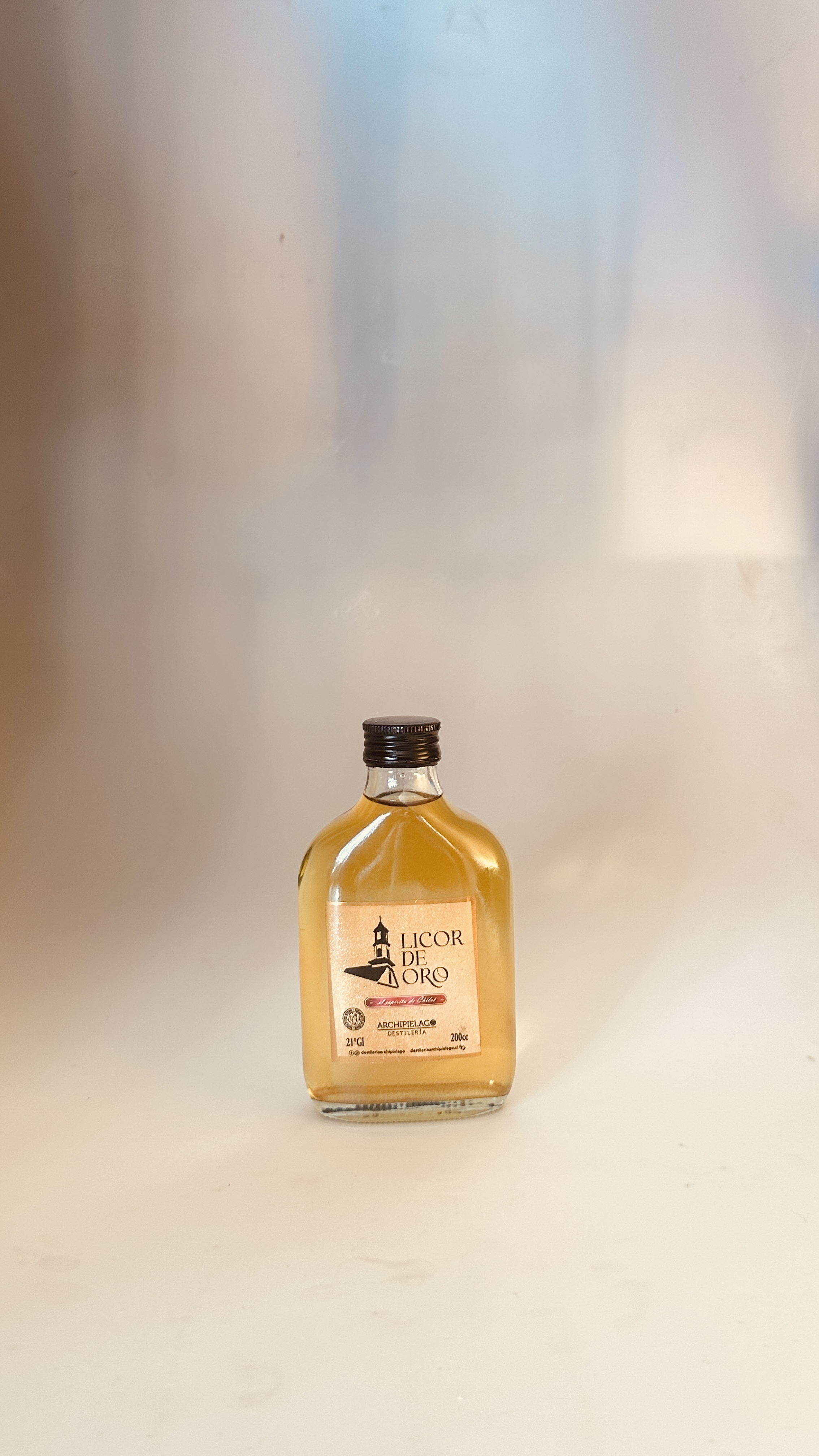 Licor de Oro Destilería Archipiélago