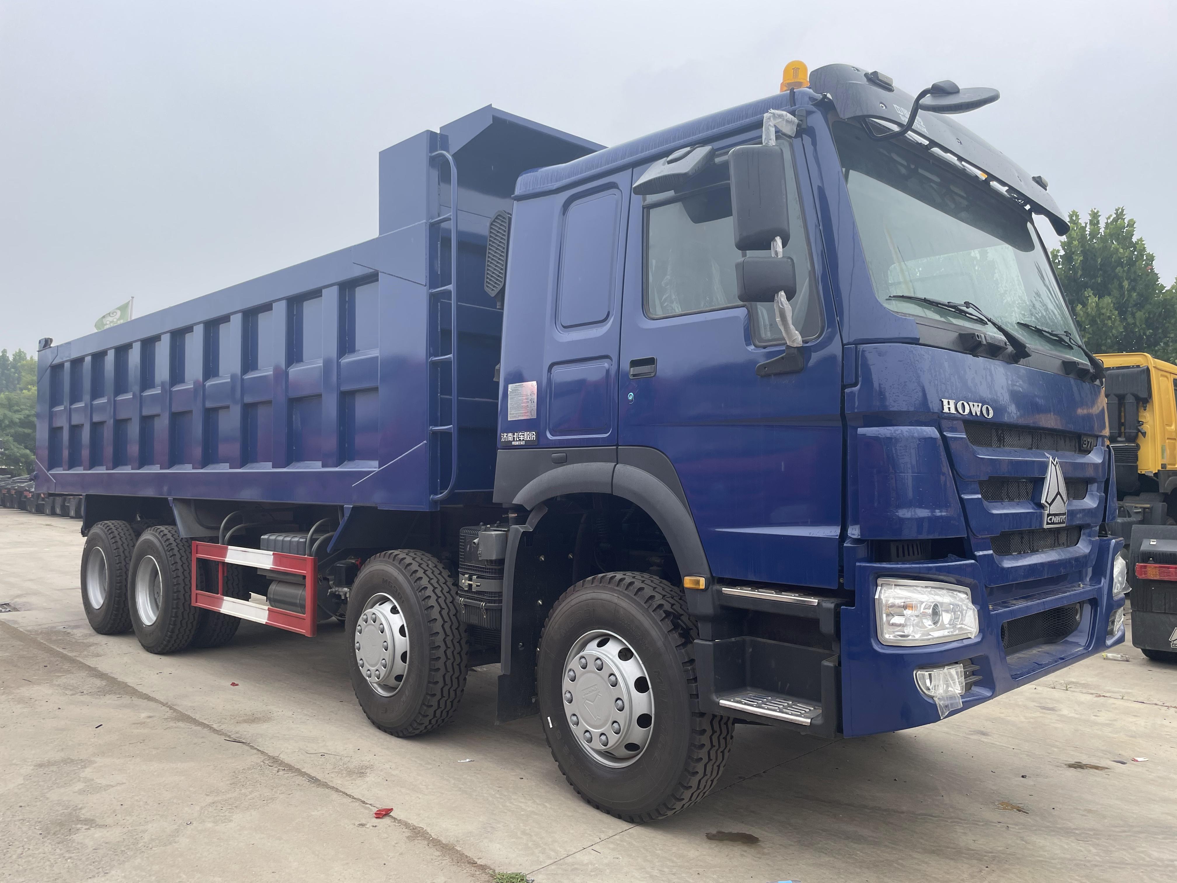 Heavy Duty Dump Truck