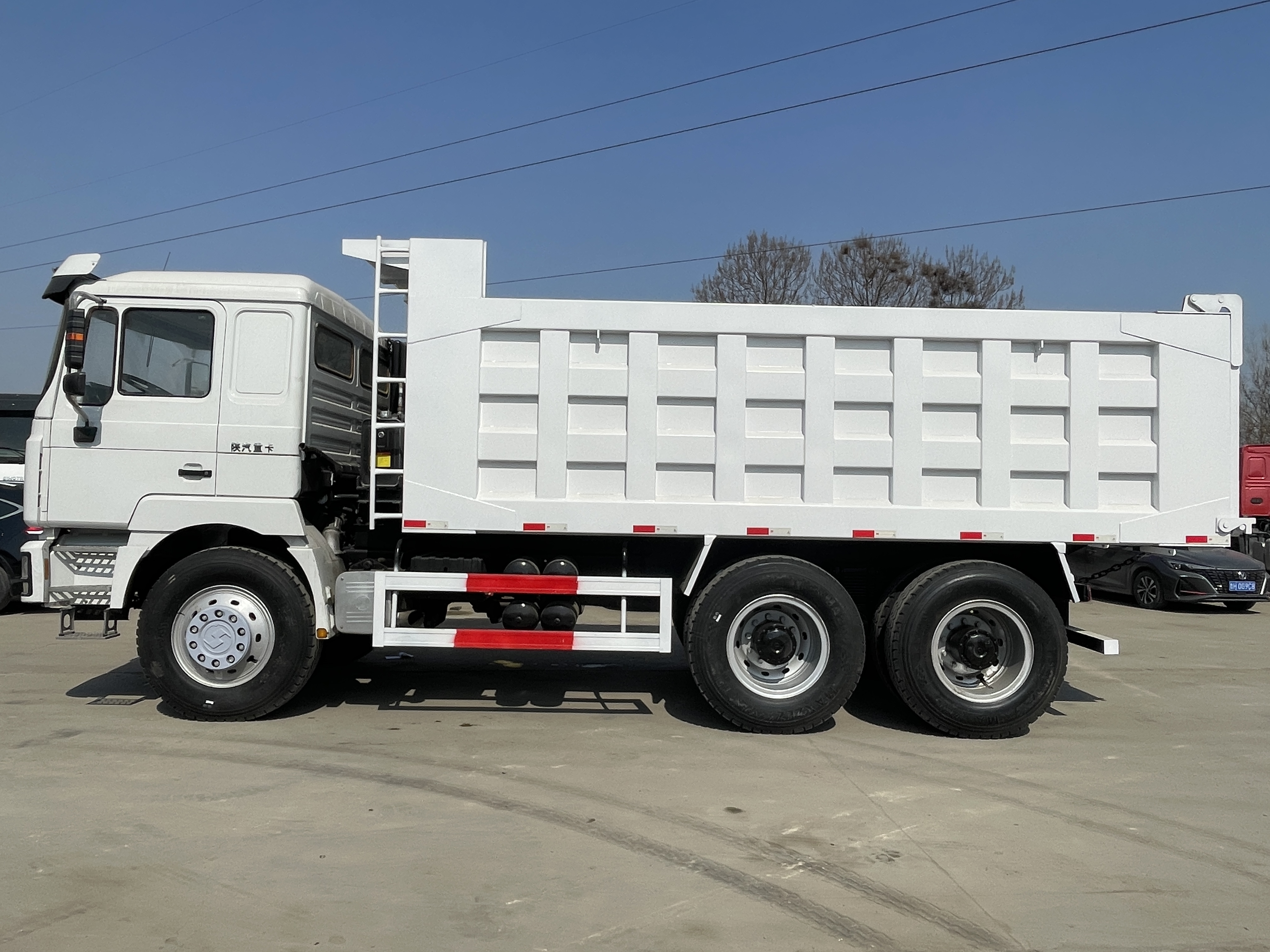 Shacman 6×4 Heavy Duty Dump Truck