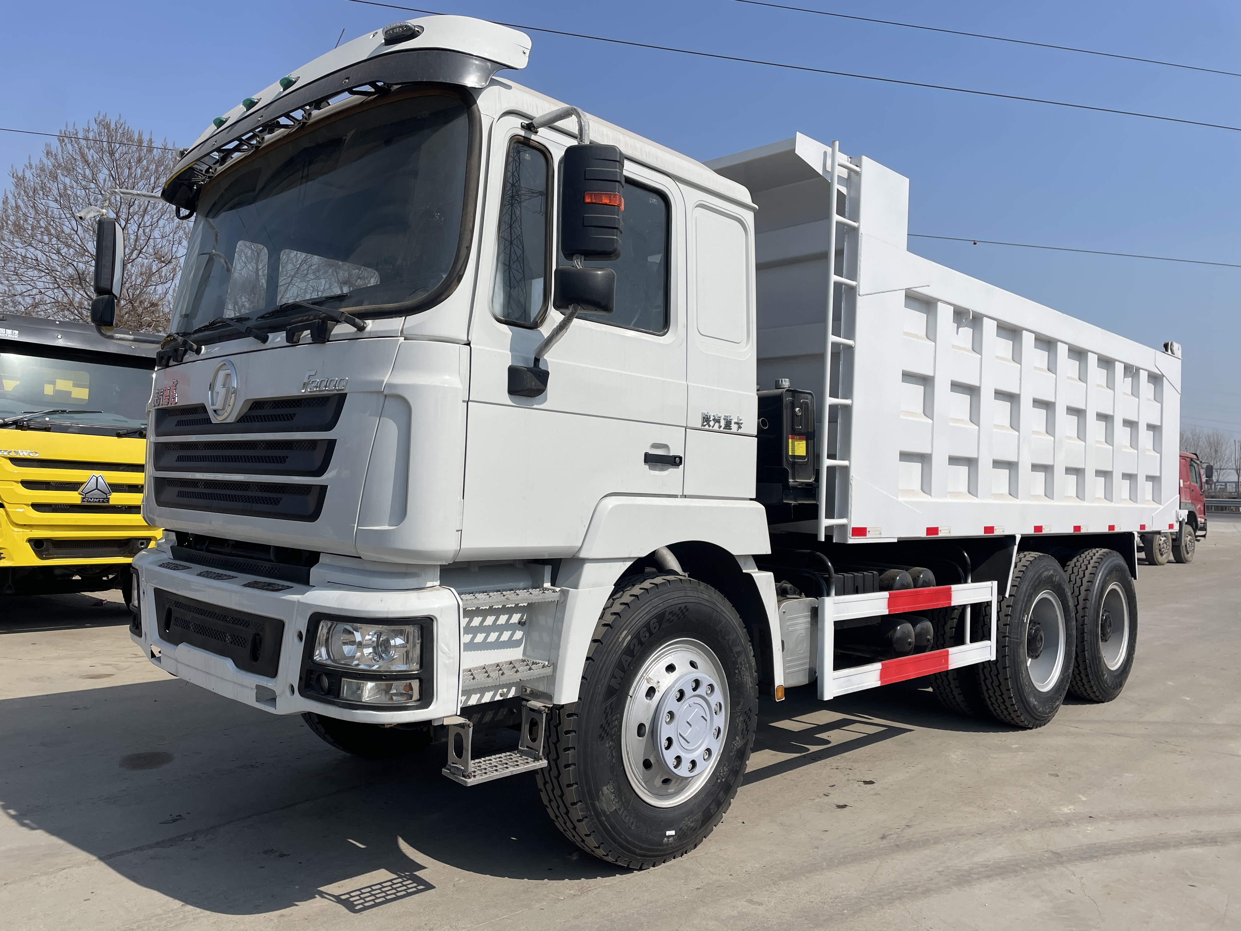 Shacman 6×4 Heavy Duty Dump Truck