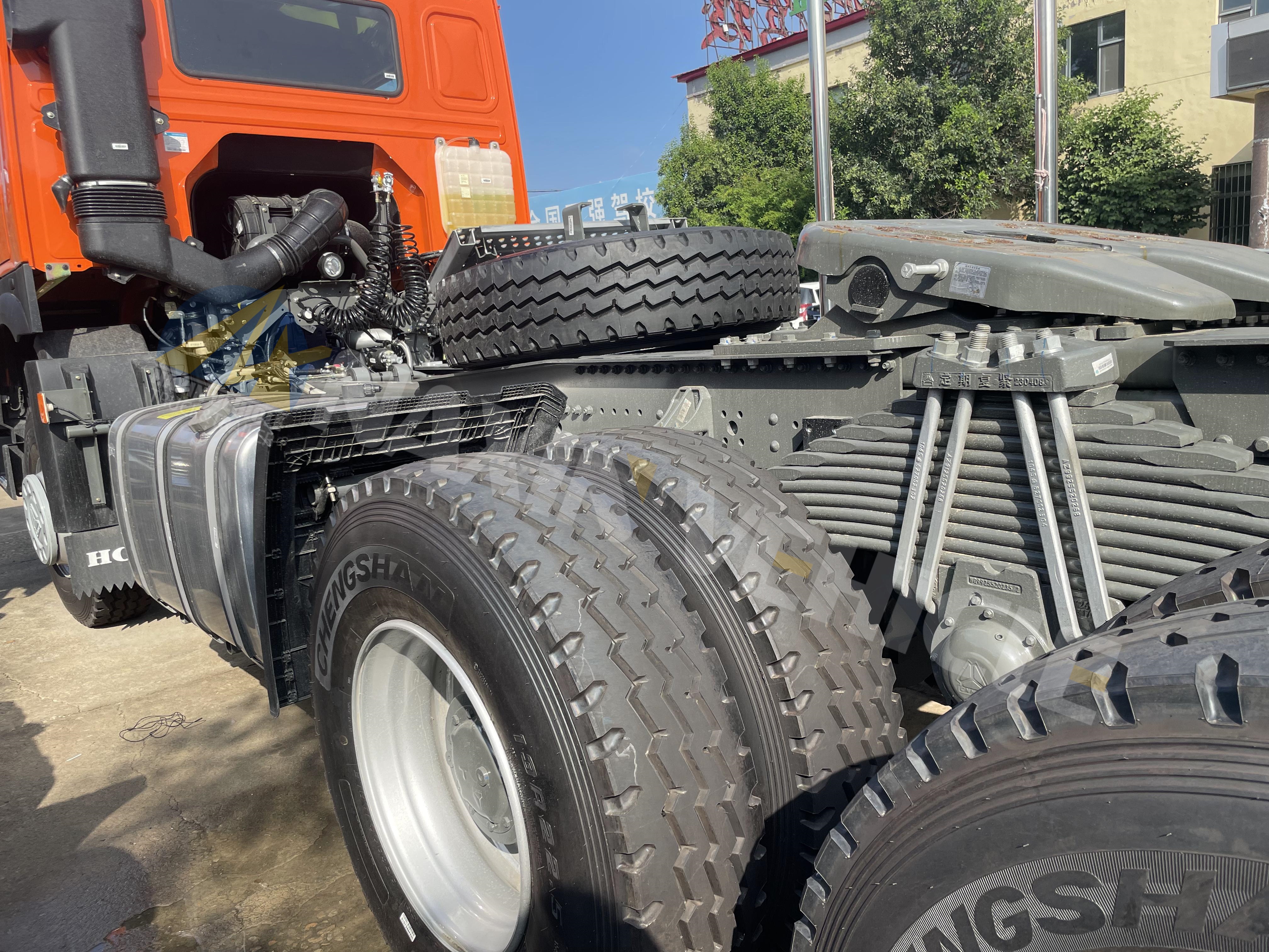 HOWO 6×4 tractor truck 