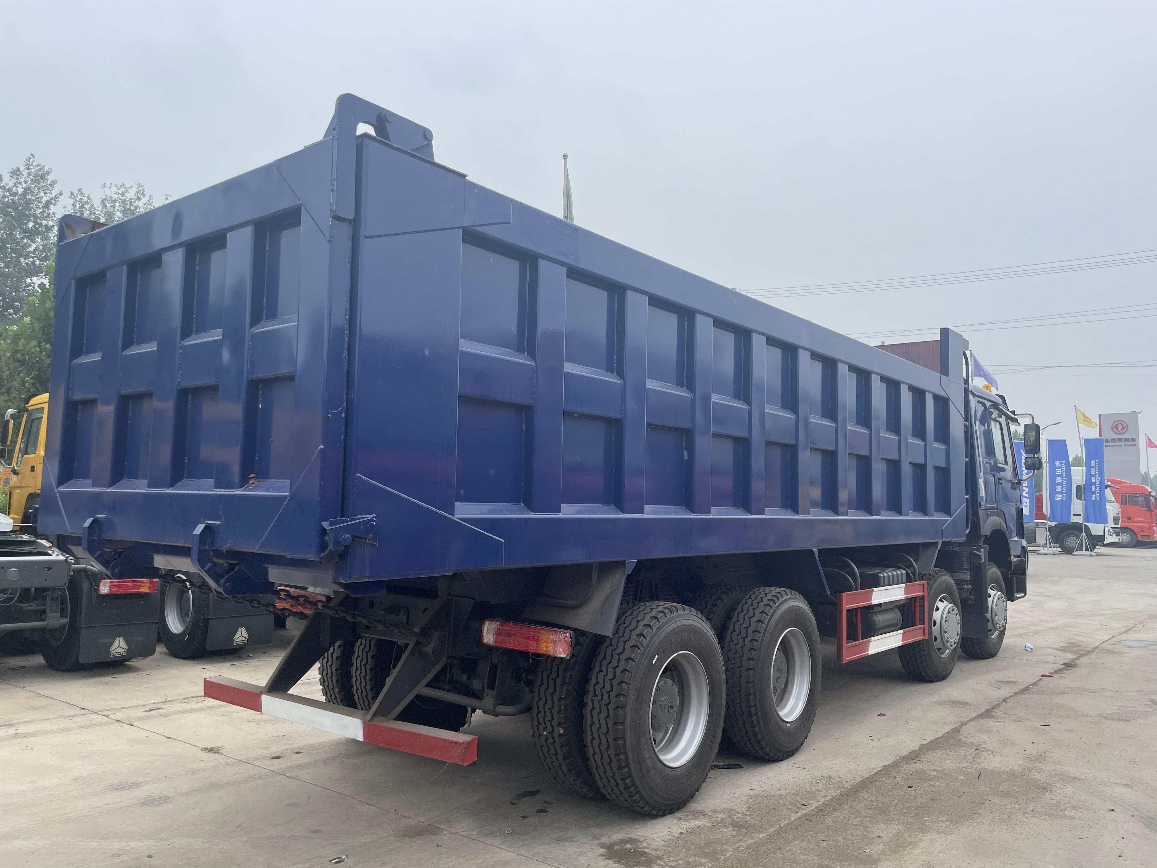 Heavy Duty Dump Truck