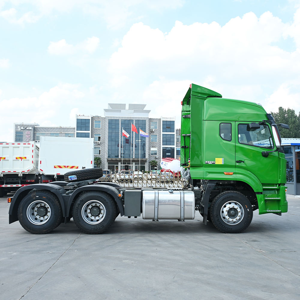 HOWO 6×4 Tractor