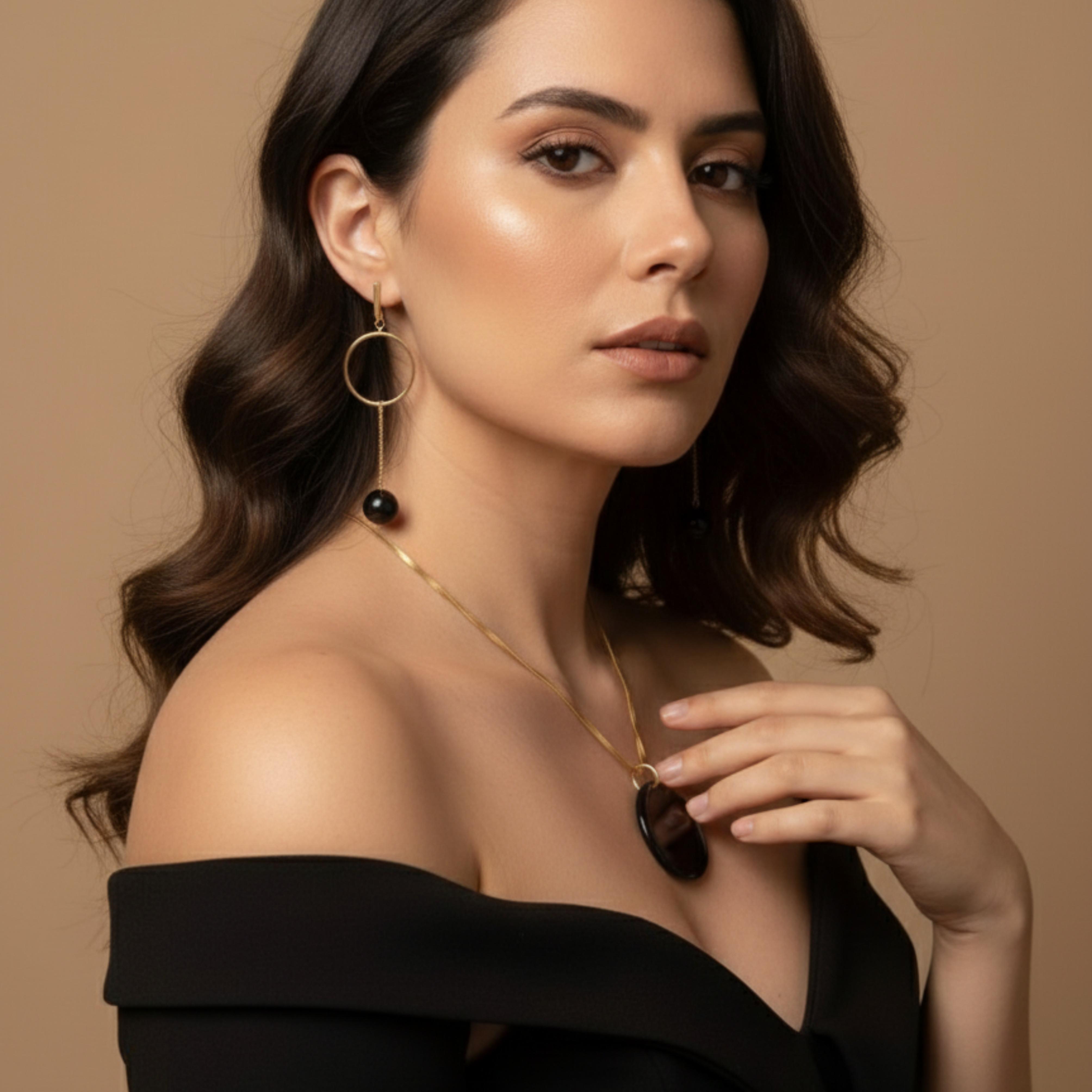 Asymmetric Onyx Jewellery Set