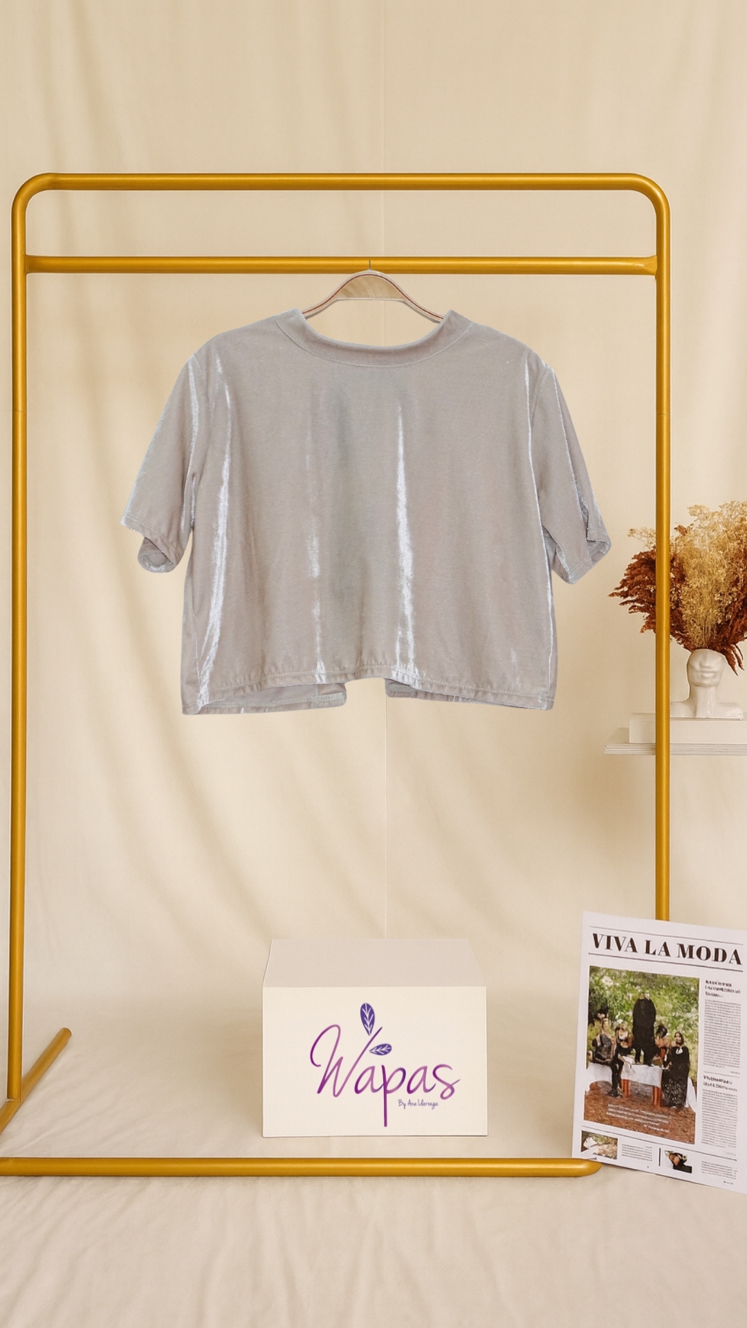 Camiseta Beige brillante clara