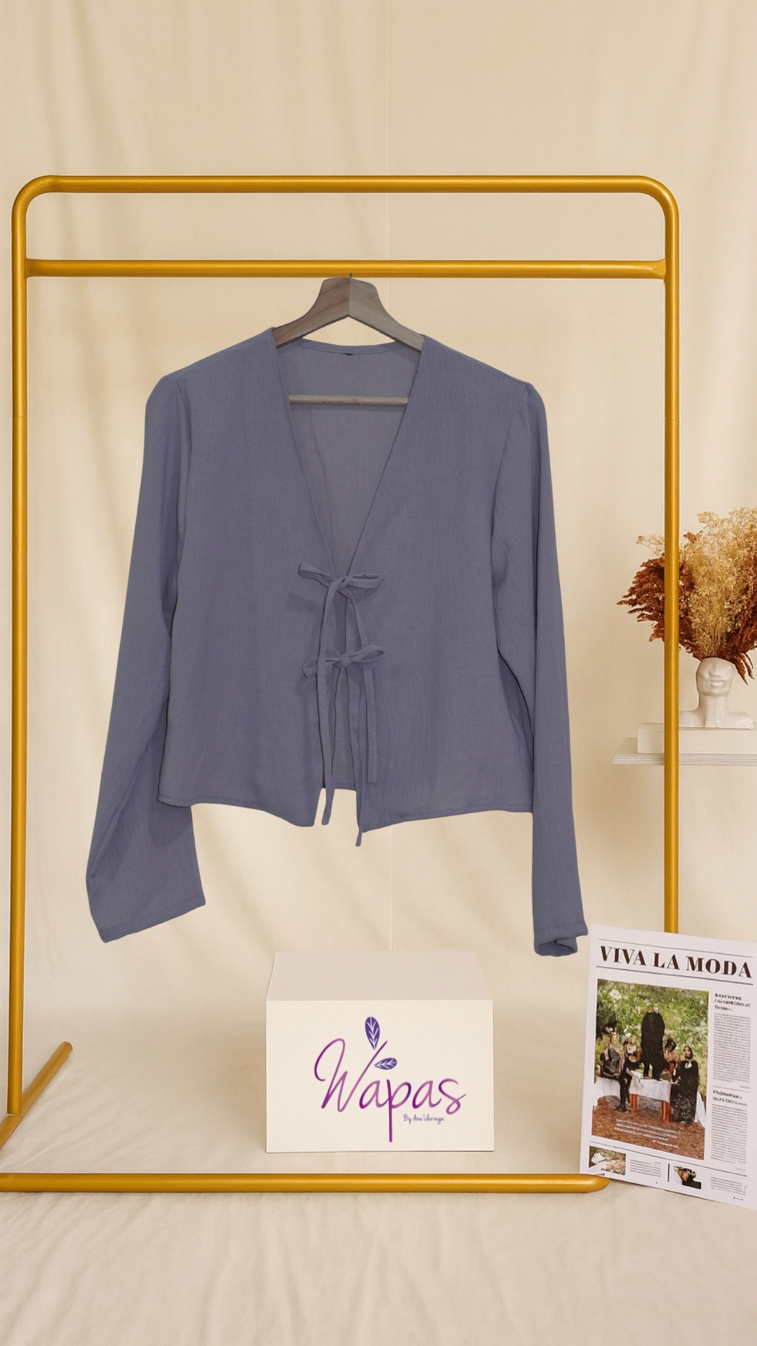 Blusa gris de manga larga