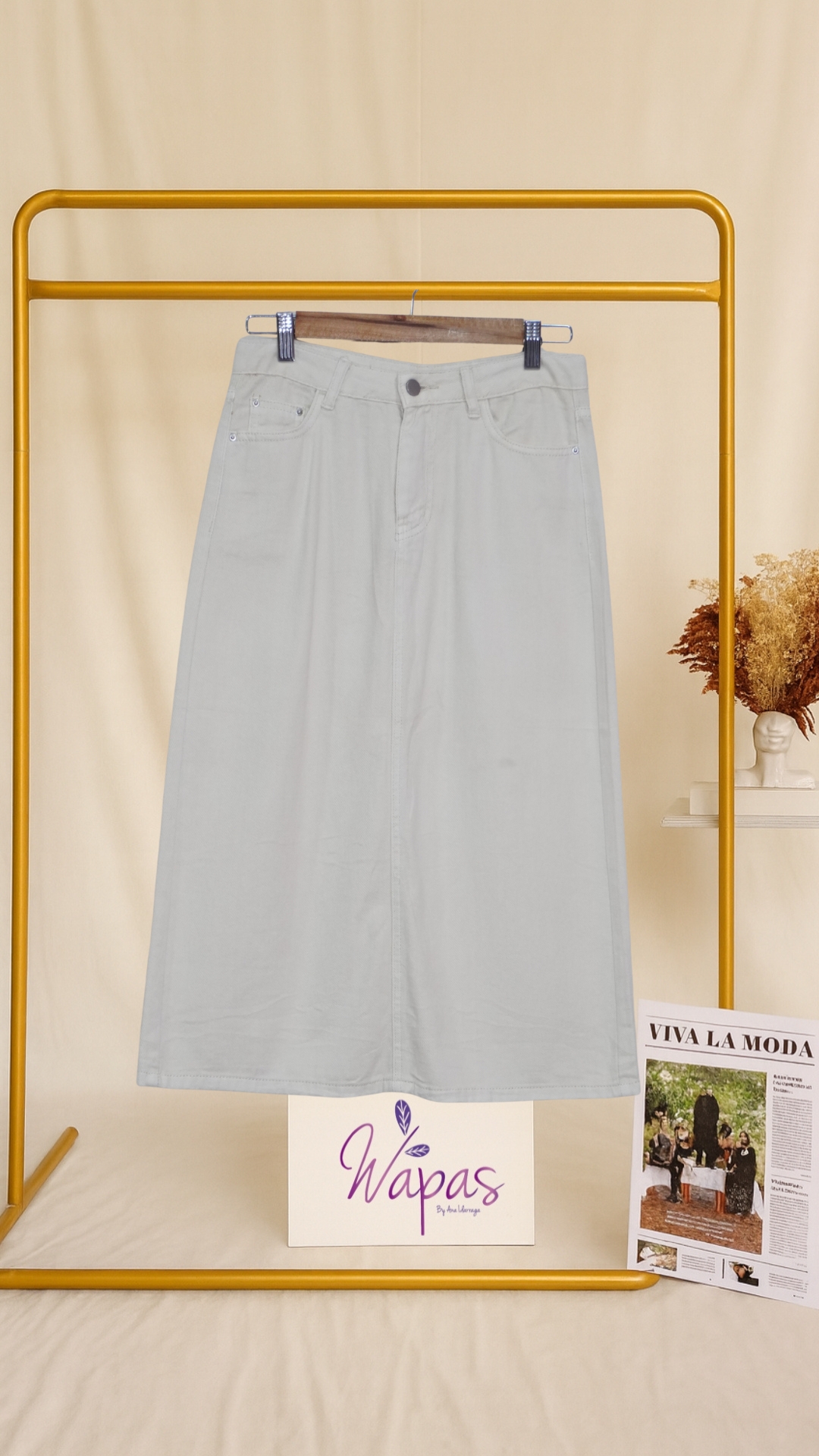 Falda larga gris claro