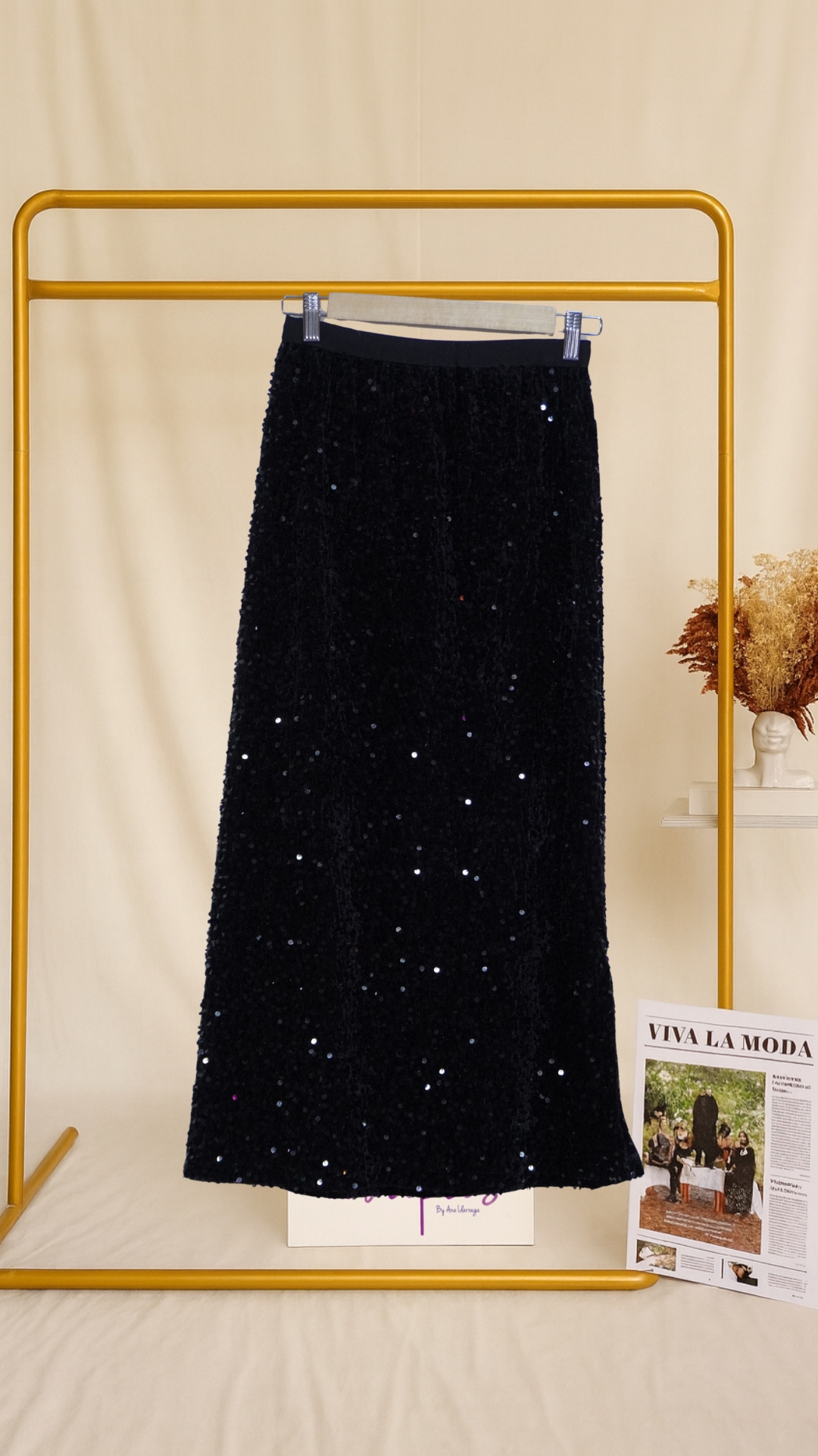 Falda larga de lentejuelas negras