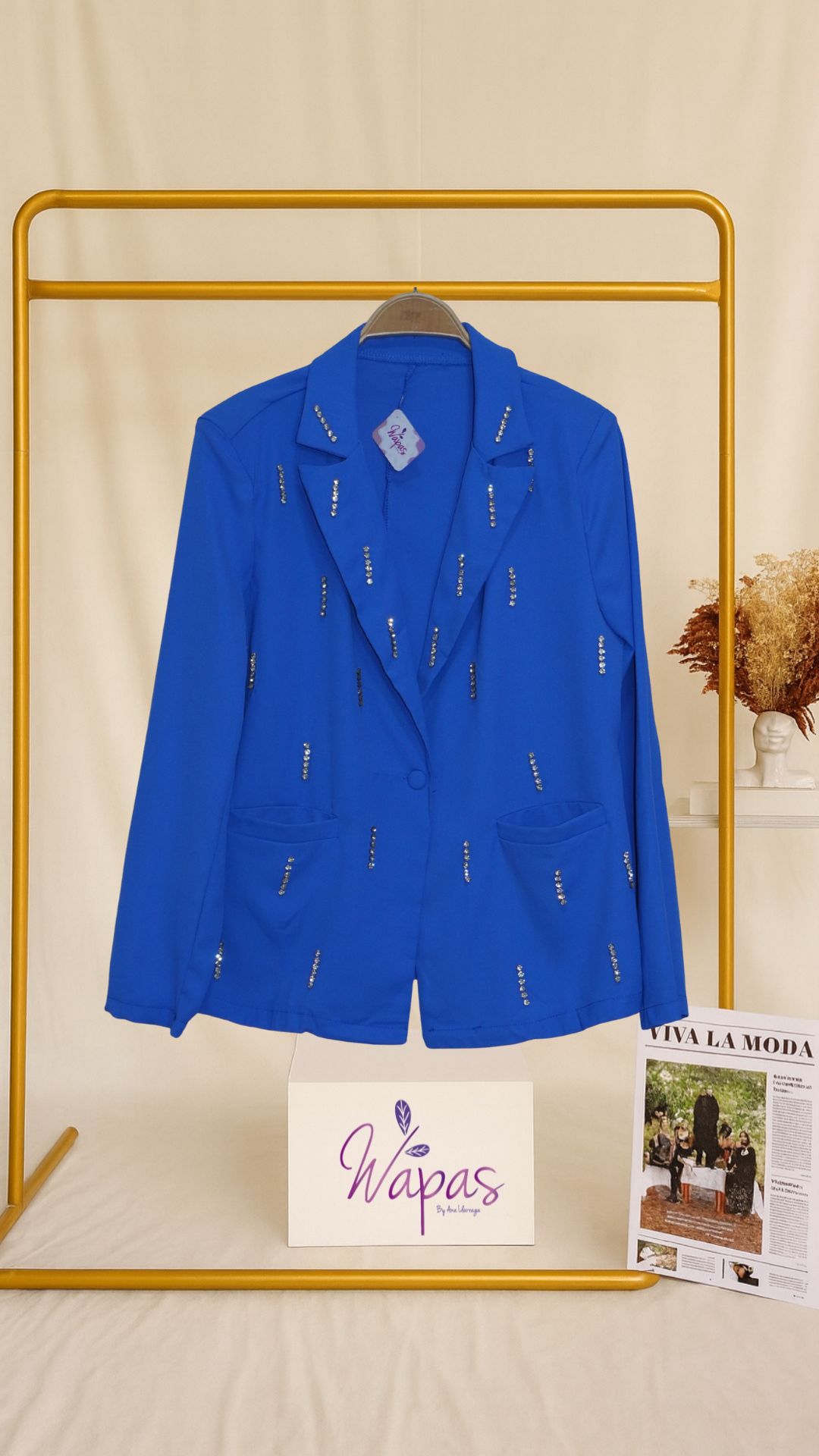 Blazer azul con detalles