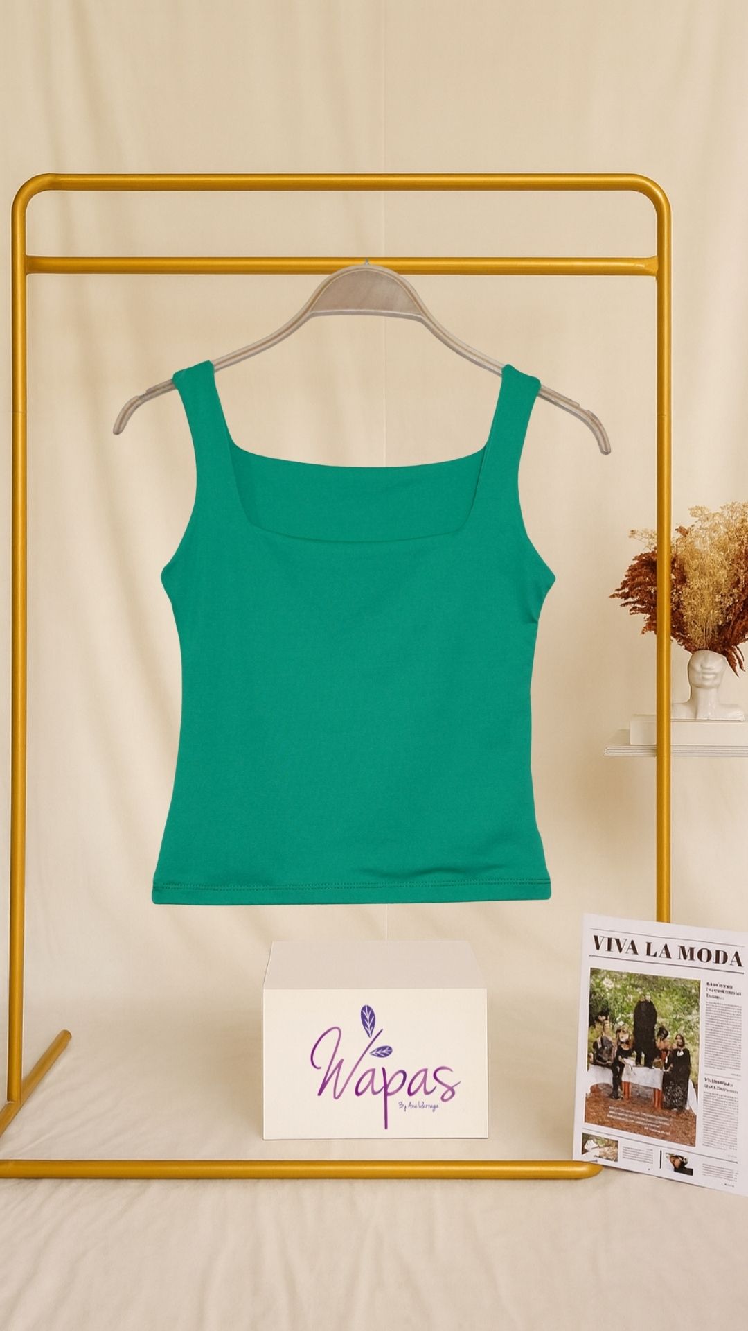 Top verde sin mangas