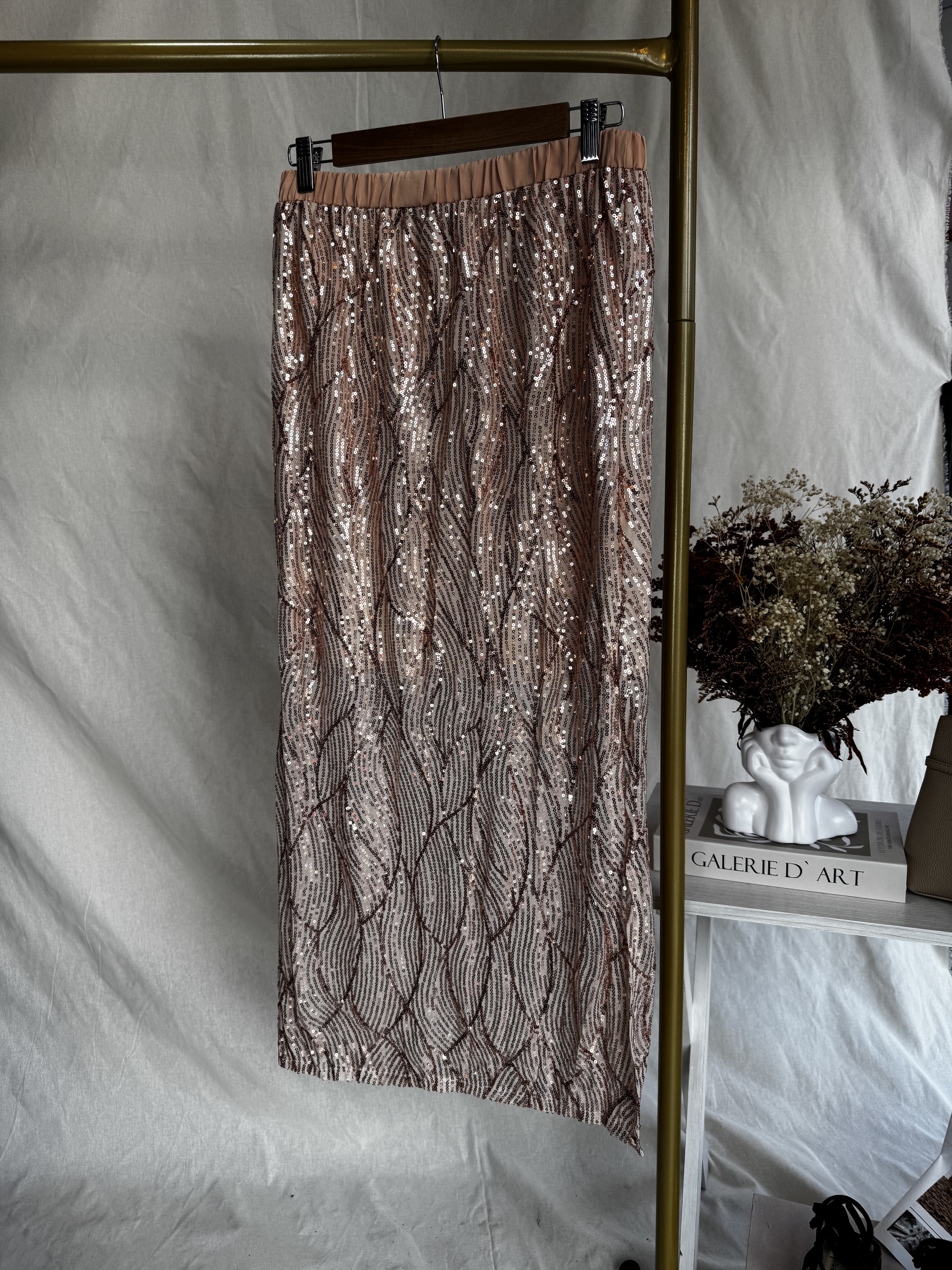 Falda larga brillante