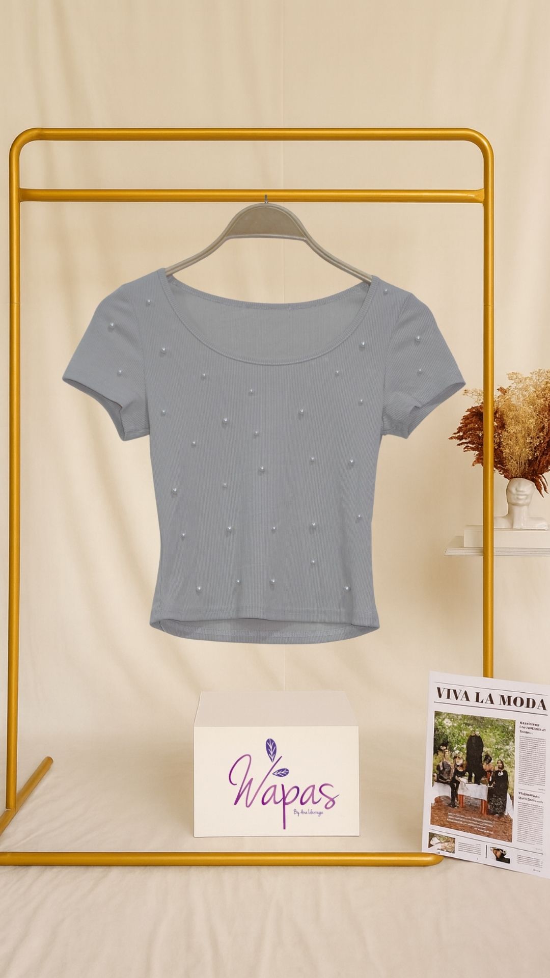 Blusaclaro con detalles texturizados