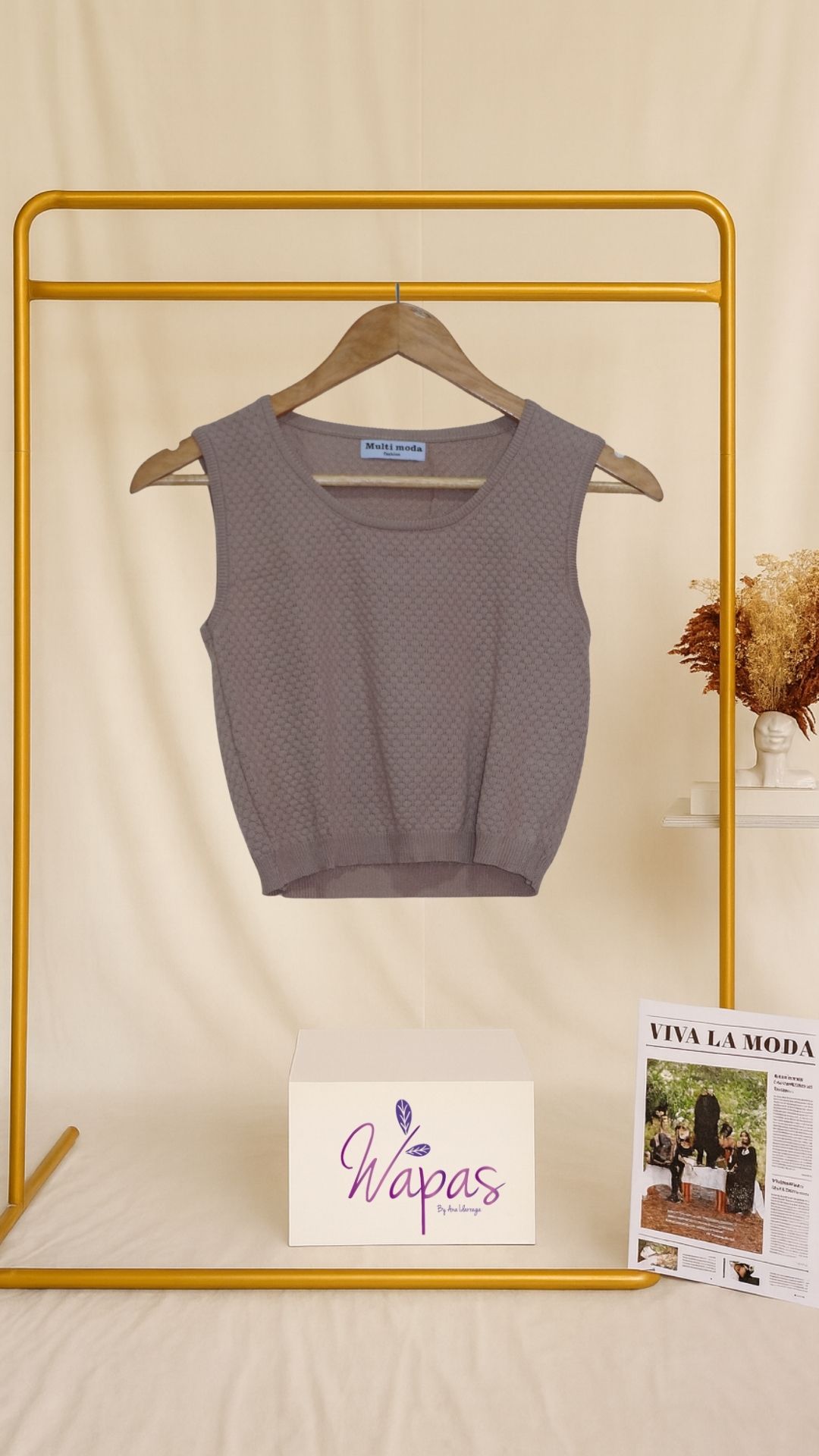 Top de punto sin mangas