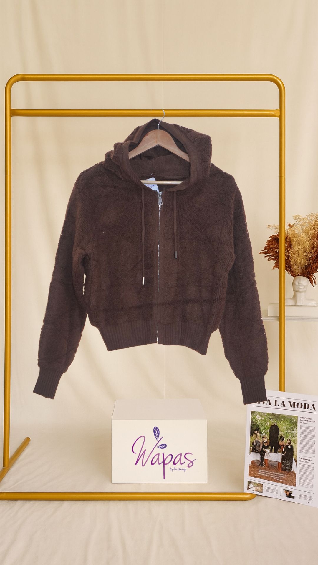 Sudadera con capucha de peluche