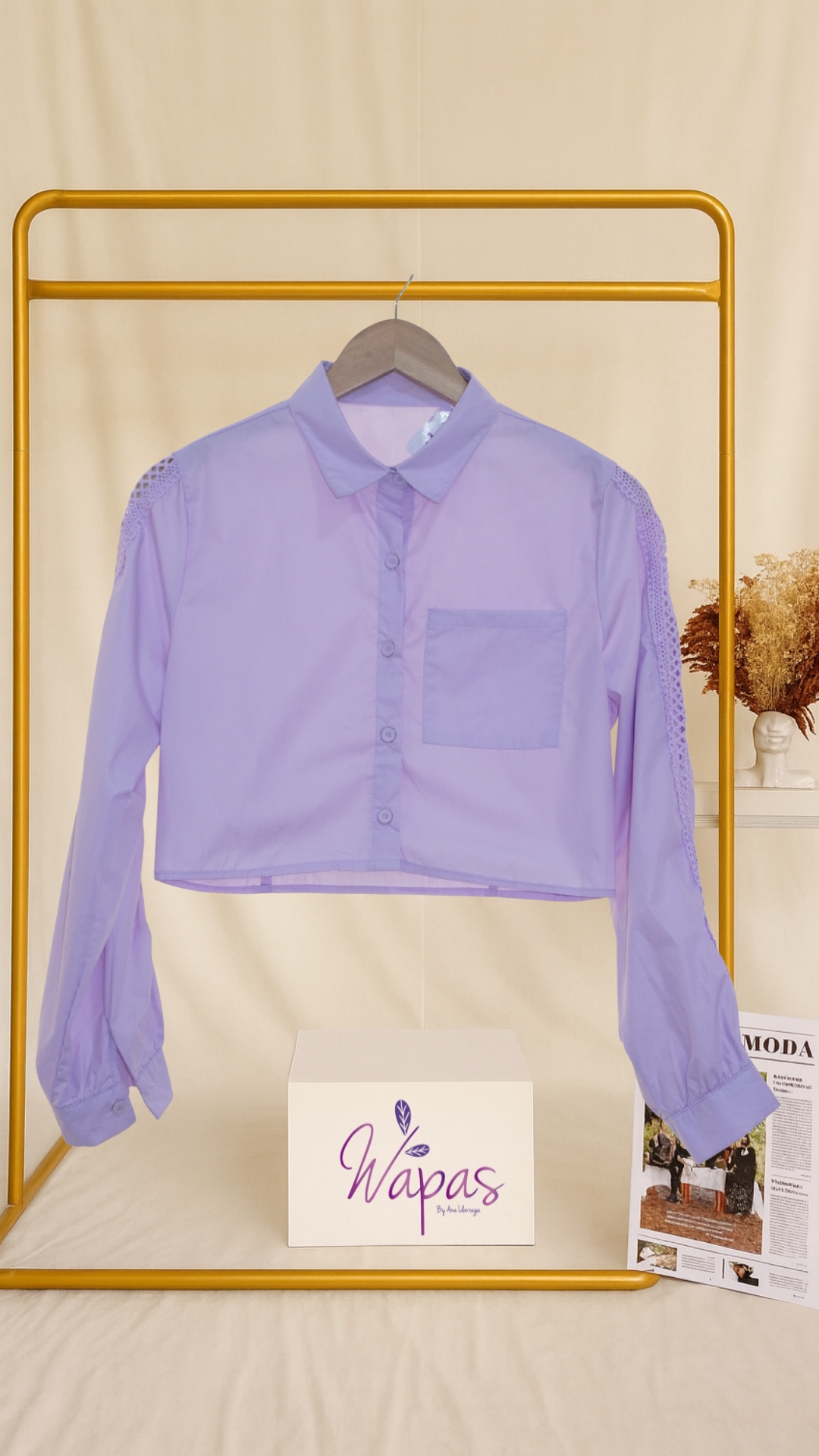 Camisa morada de manga larga