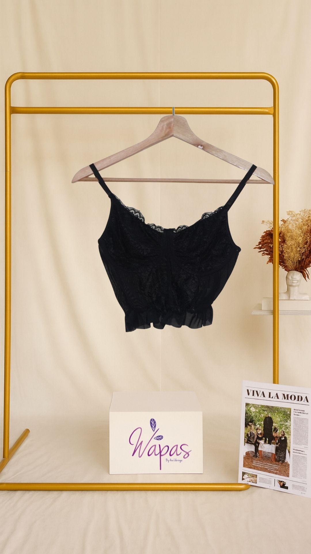 Top de encaje negro
