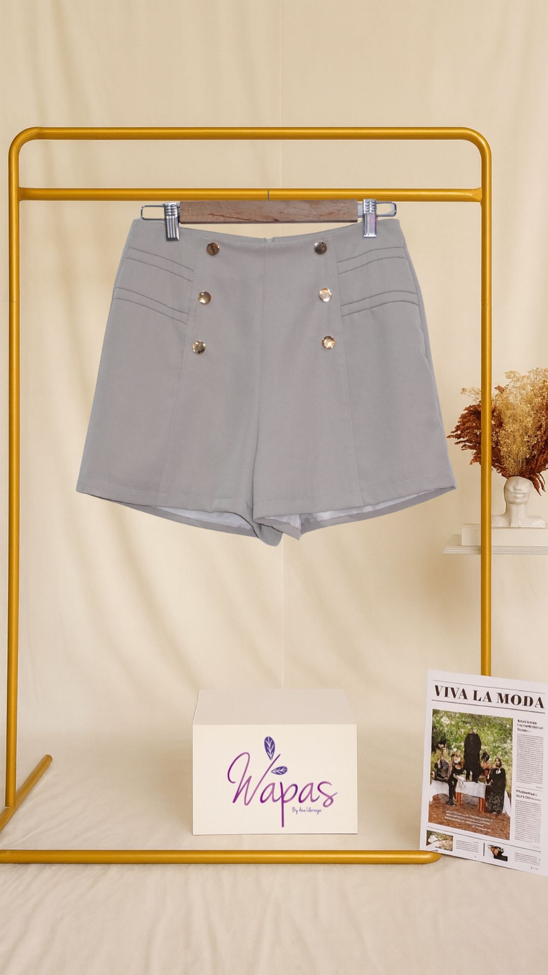 Shorts beige de mujer