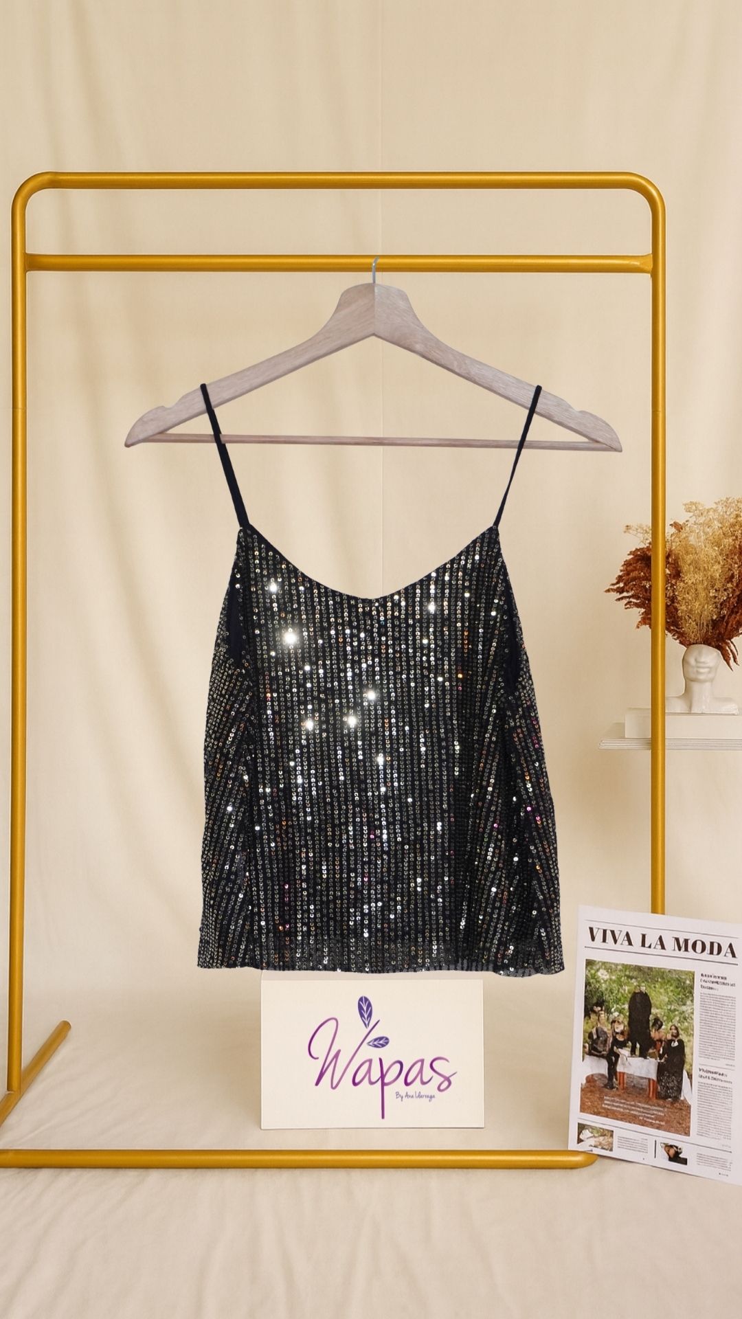 Top de lentejuelas negro