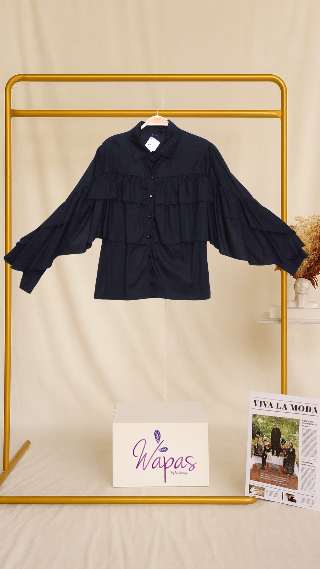 Blusa negra de manga larga