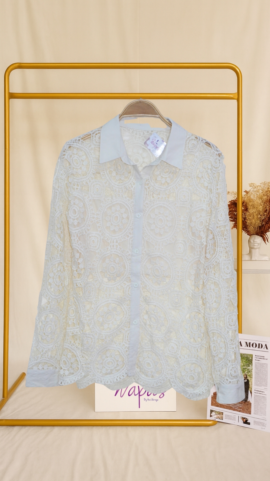 Camisa de encaje transparente