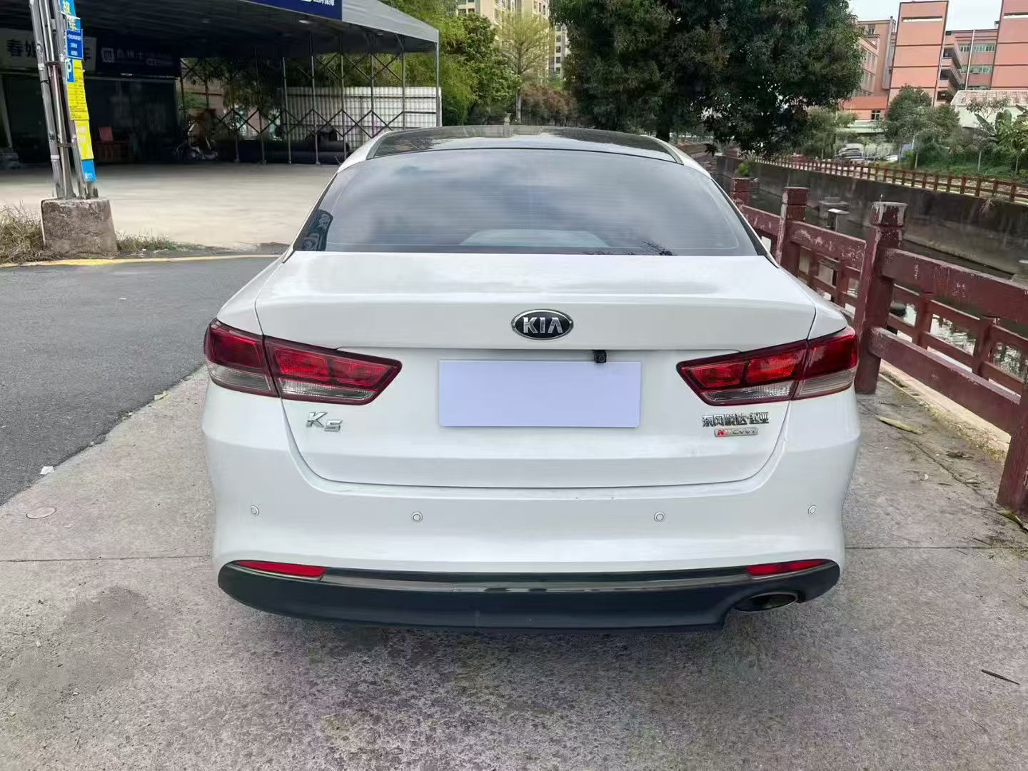 2017 KIA K5 2.0L