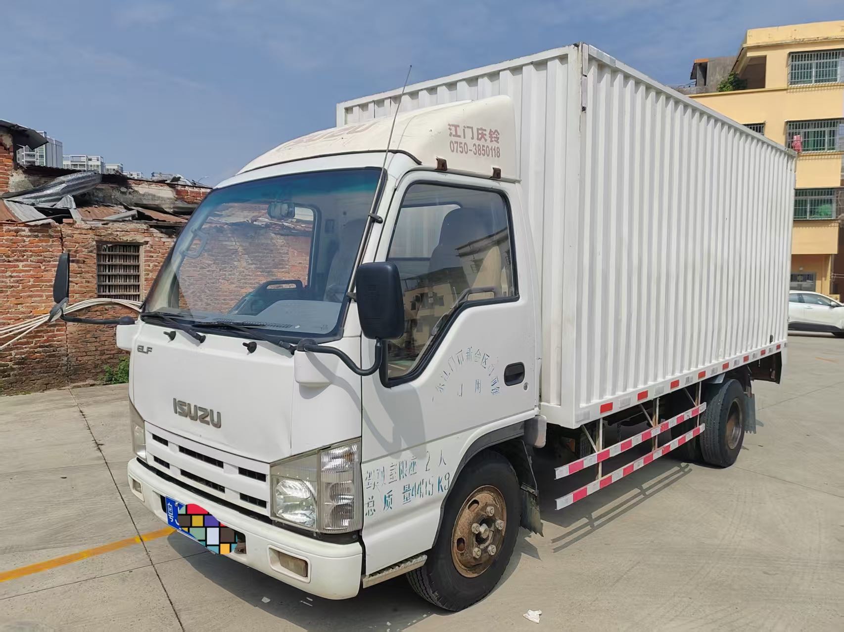 2014 ISUZU 100P Truck