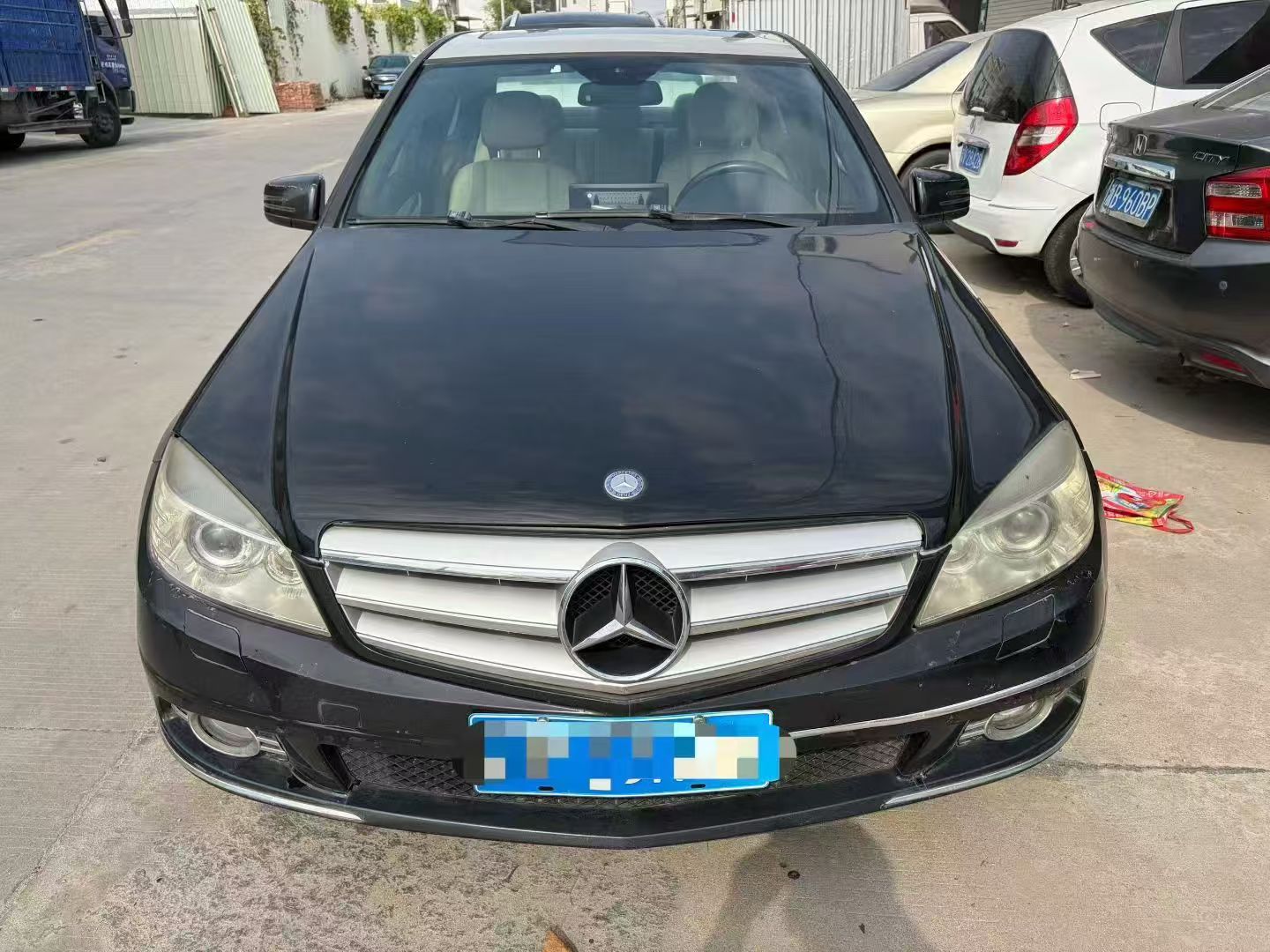 2010 Mercedes-Benz C200