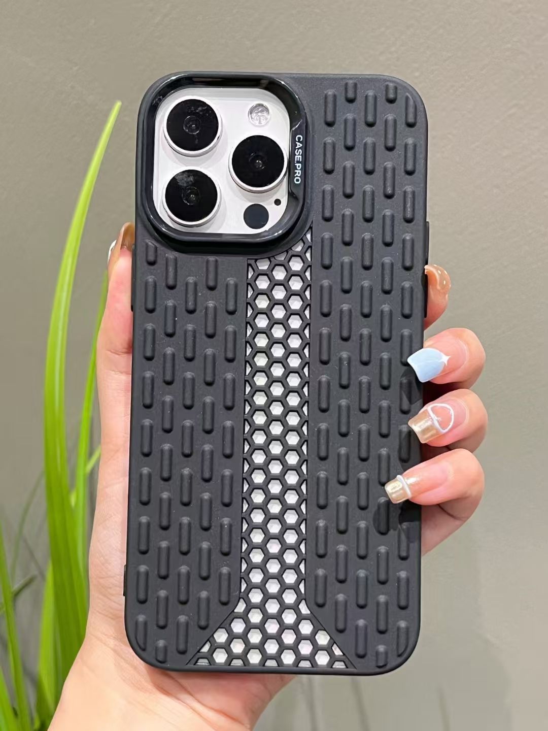 MV Case TPU Shockproof & Heat-Resistant Cover for 15 Pro Max